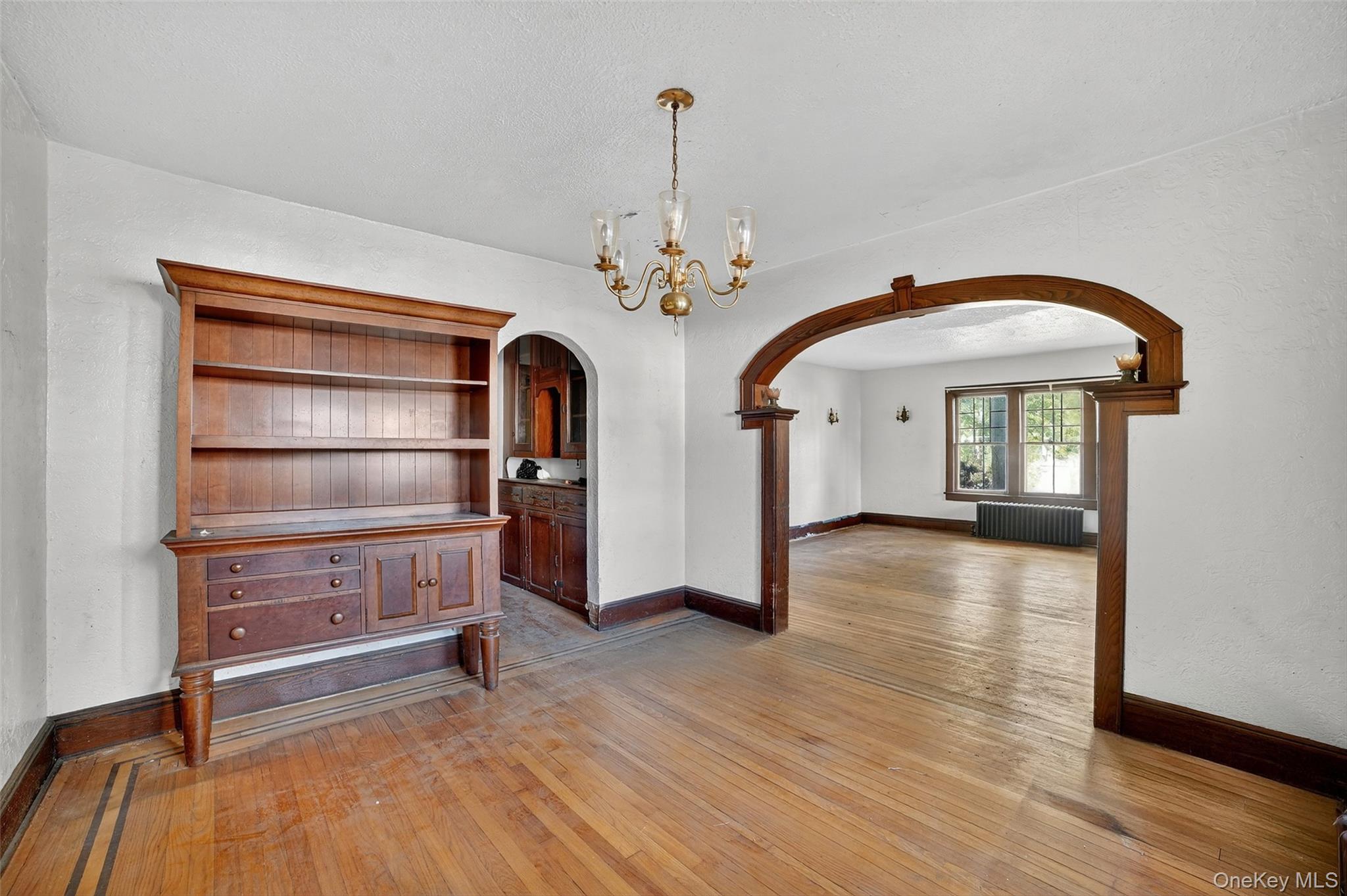 57 Oneida Avenue