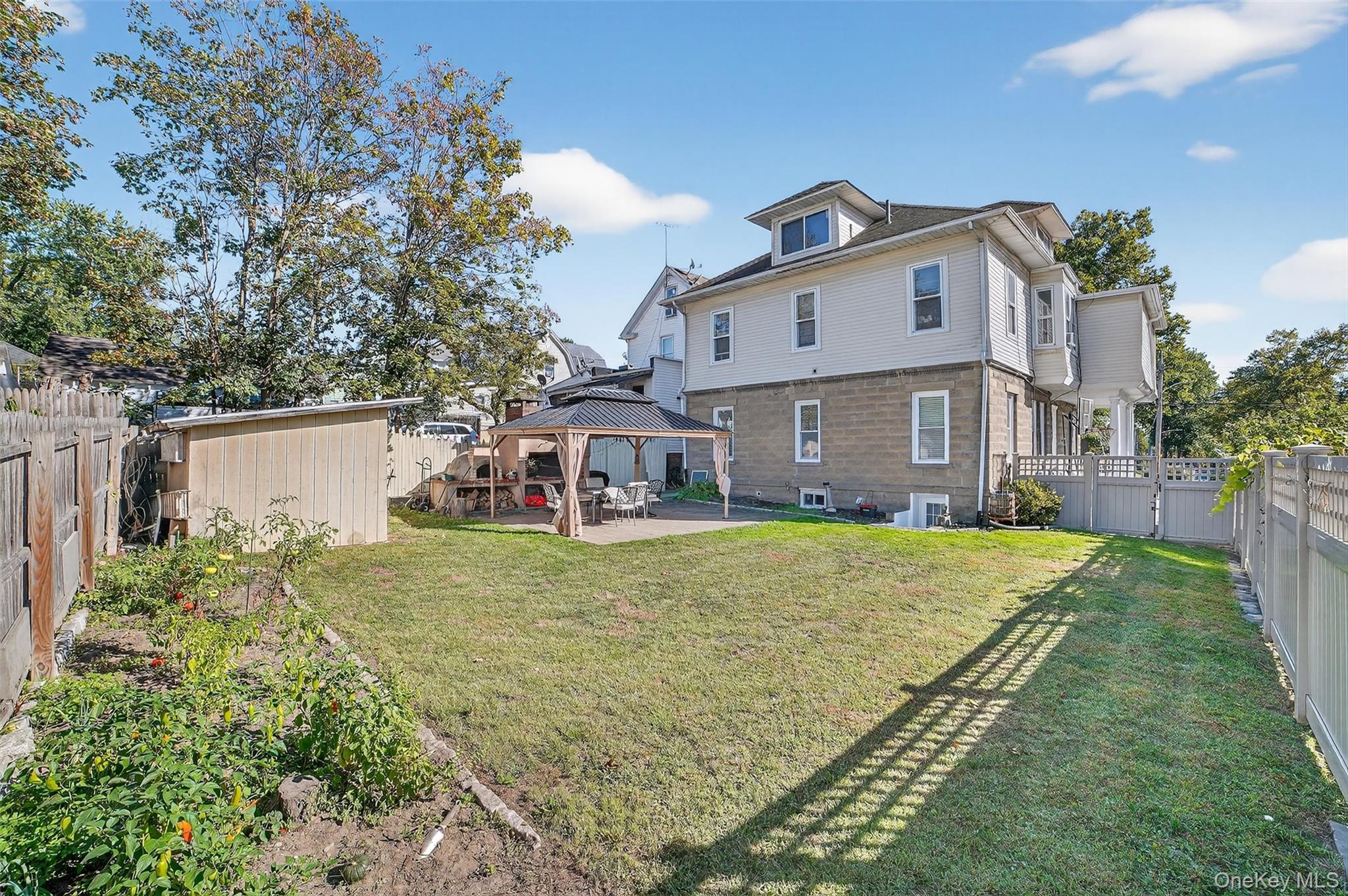 25 Washington Avenue