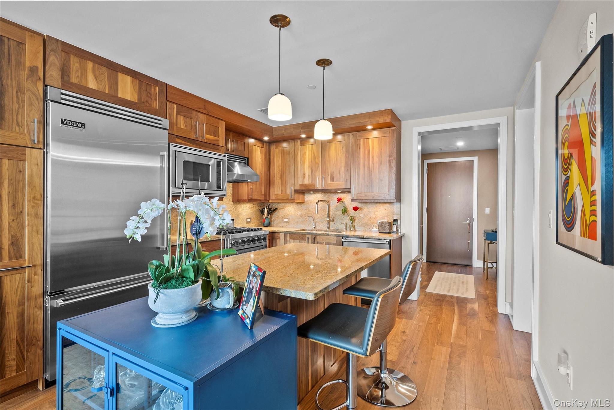 5 Renaissance Square Unit: 19B