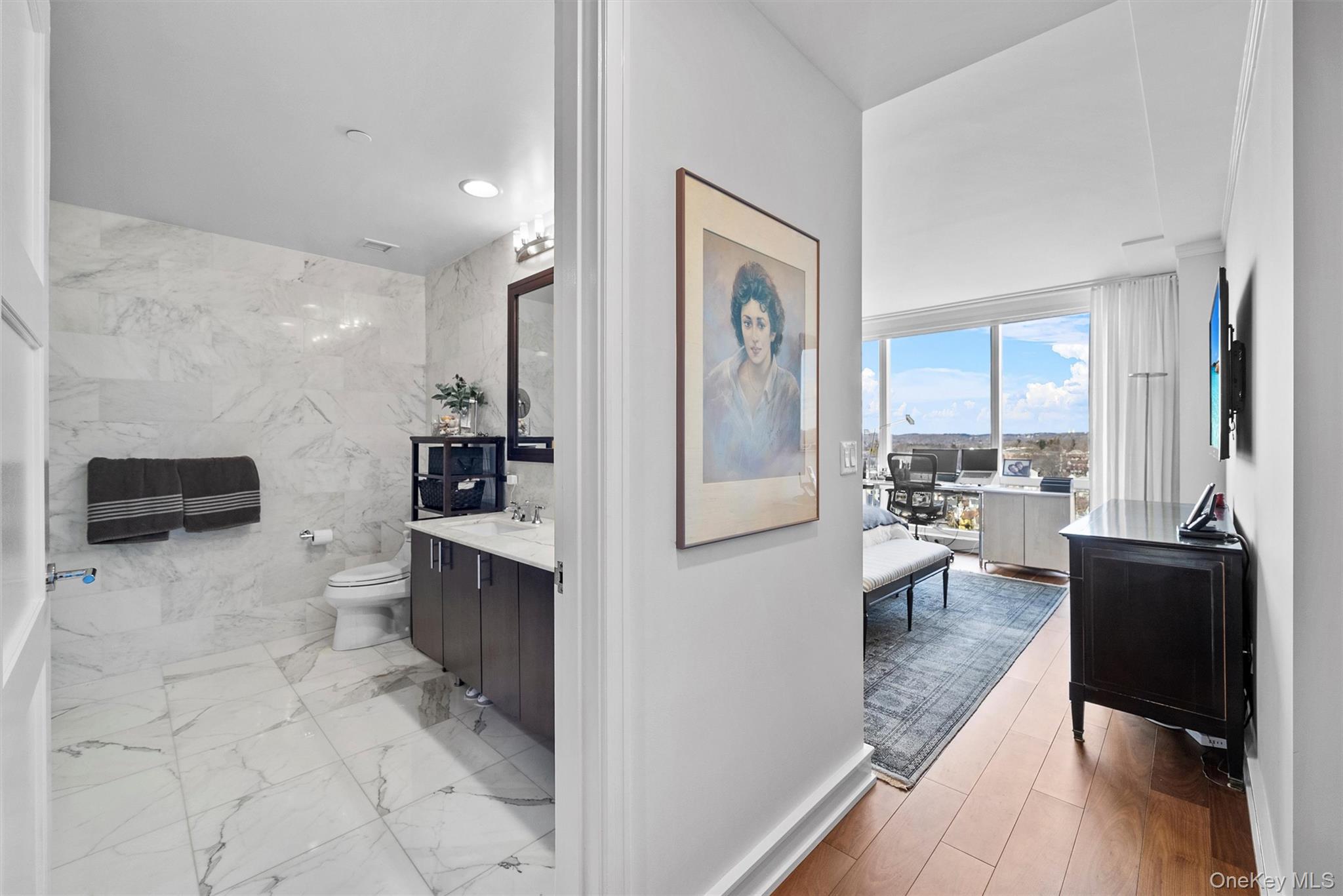 5 Renaissance Square Unit: 19B