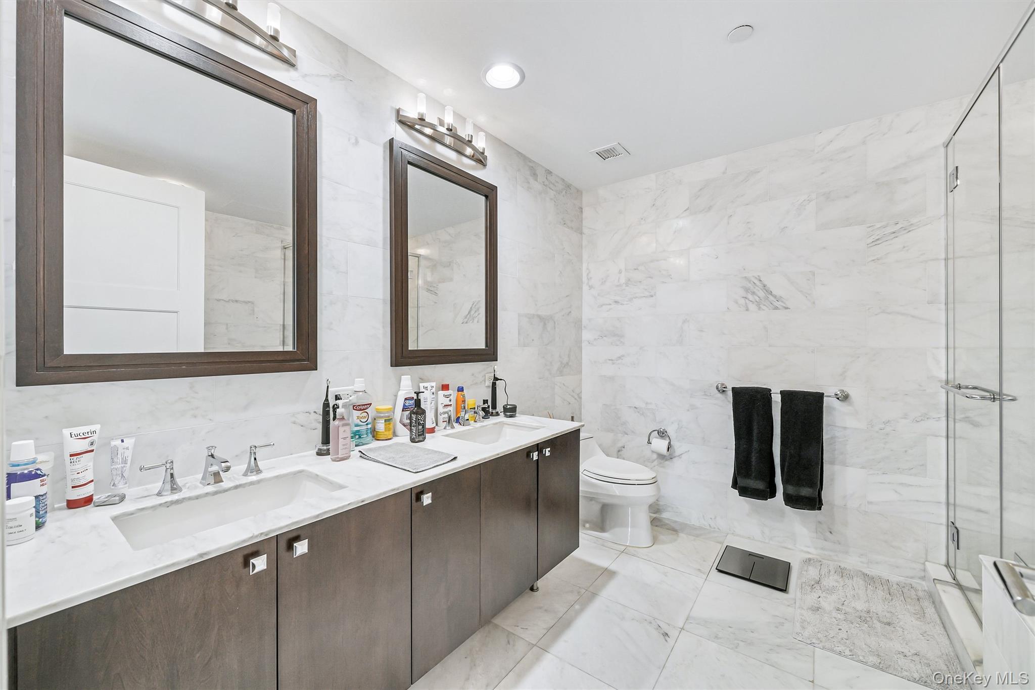 5 Renaissance Square Unit: 28E