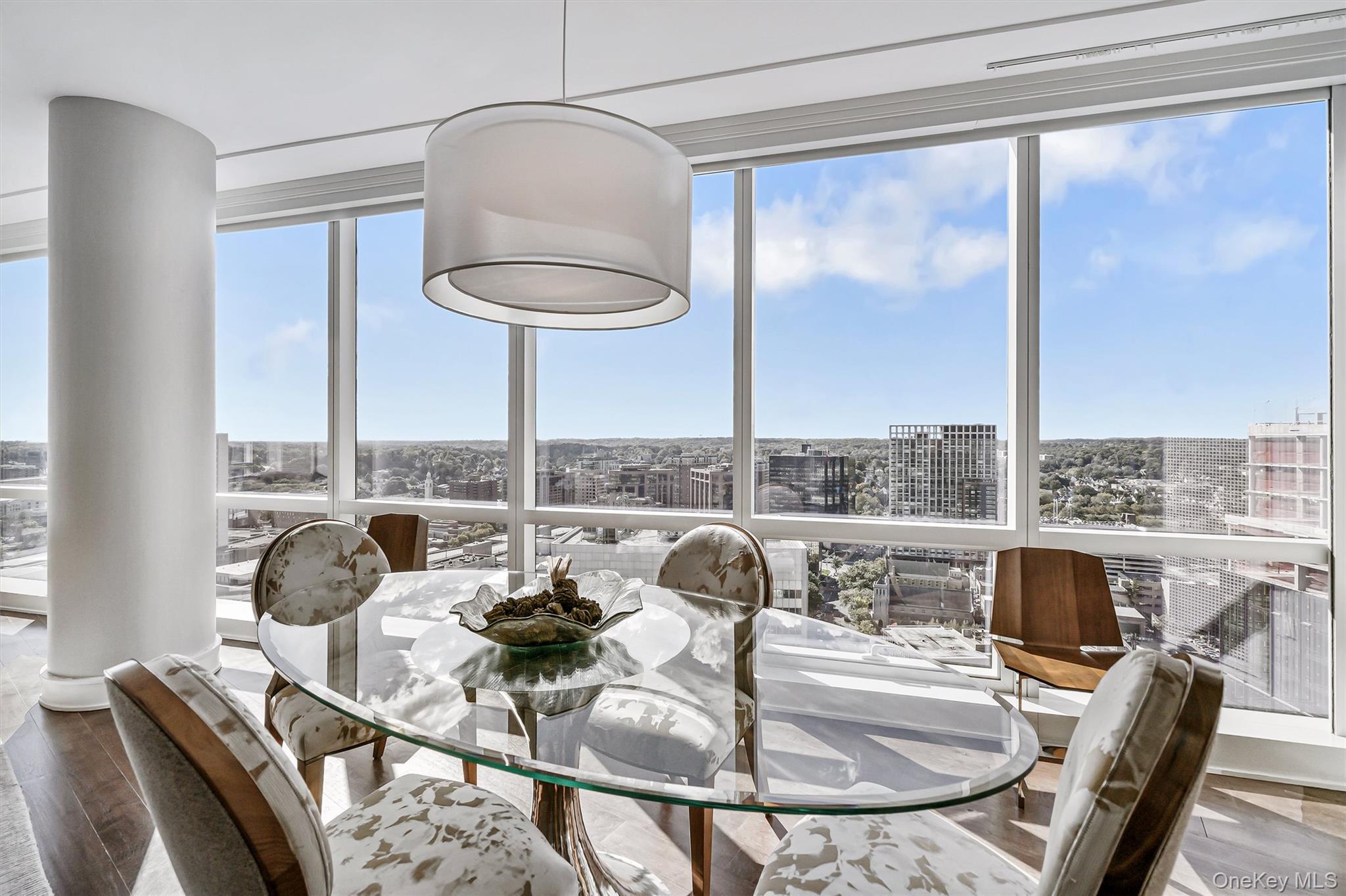 5 Renaissance Square Unit: 28E
