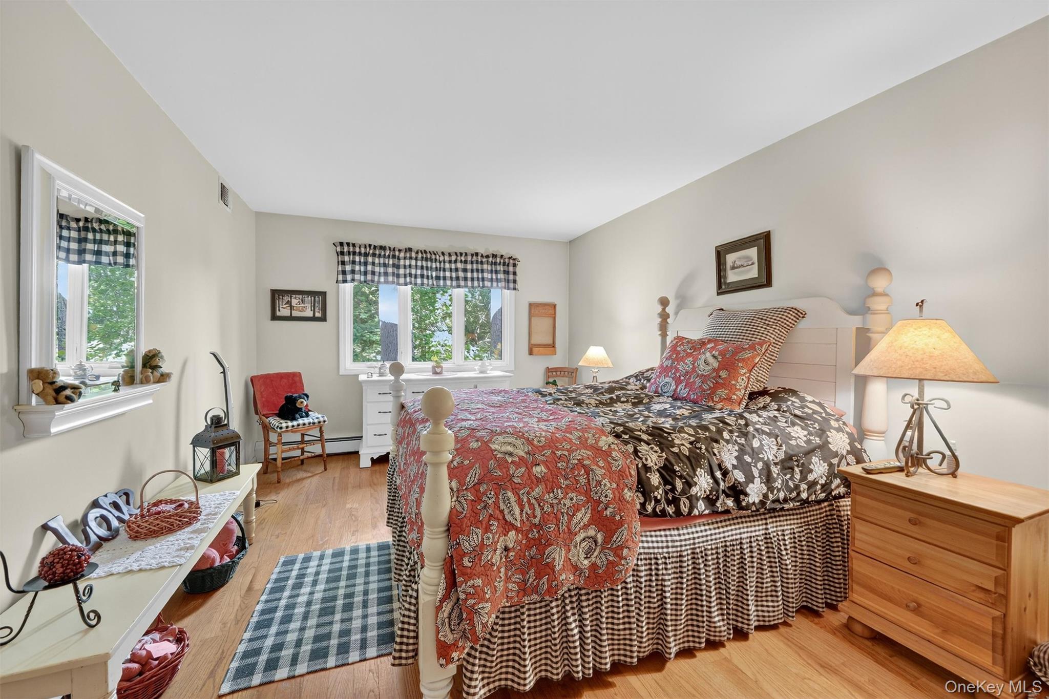 101 Eagle Bay Drive Unit: 101