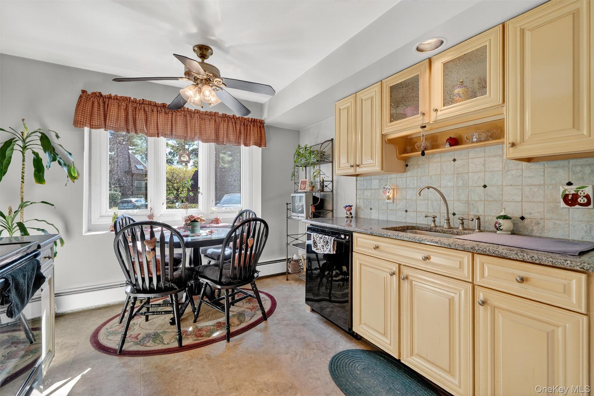 101 Eagle Bay Drive Unit: 101