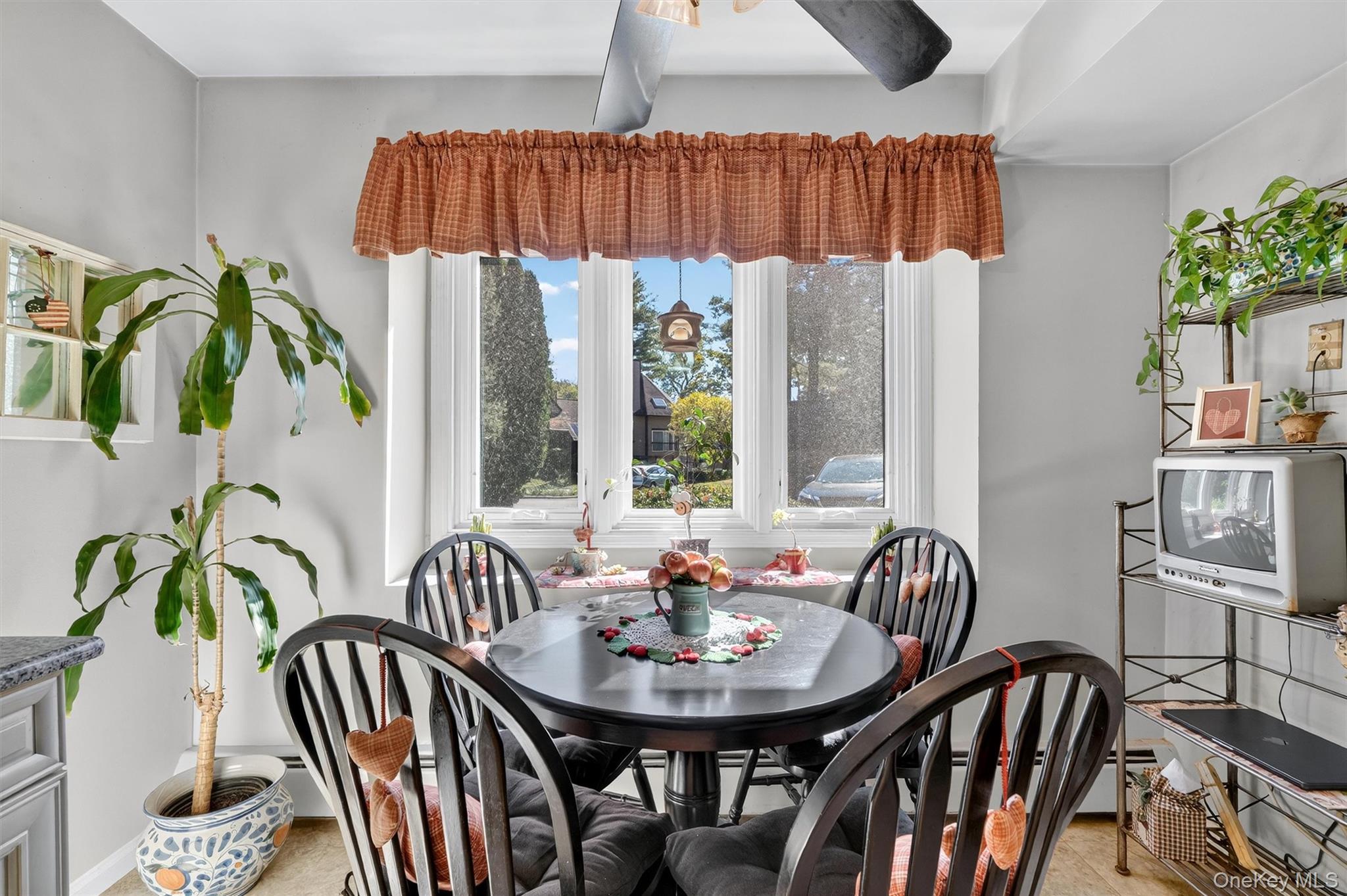 101 Eagle Bay Drive Unit: 101