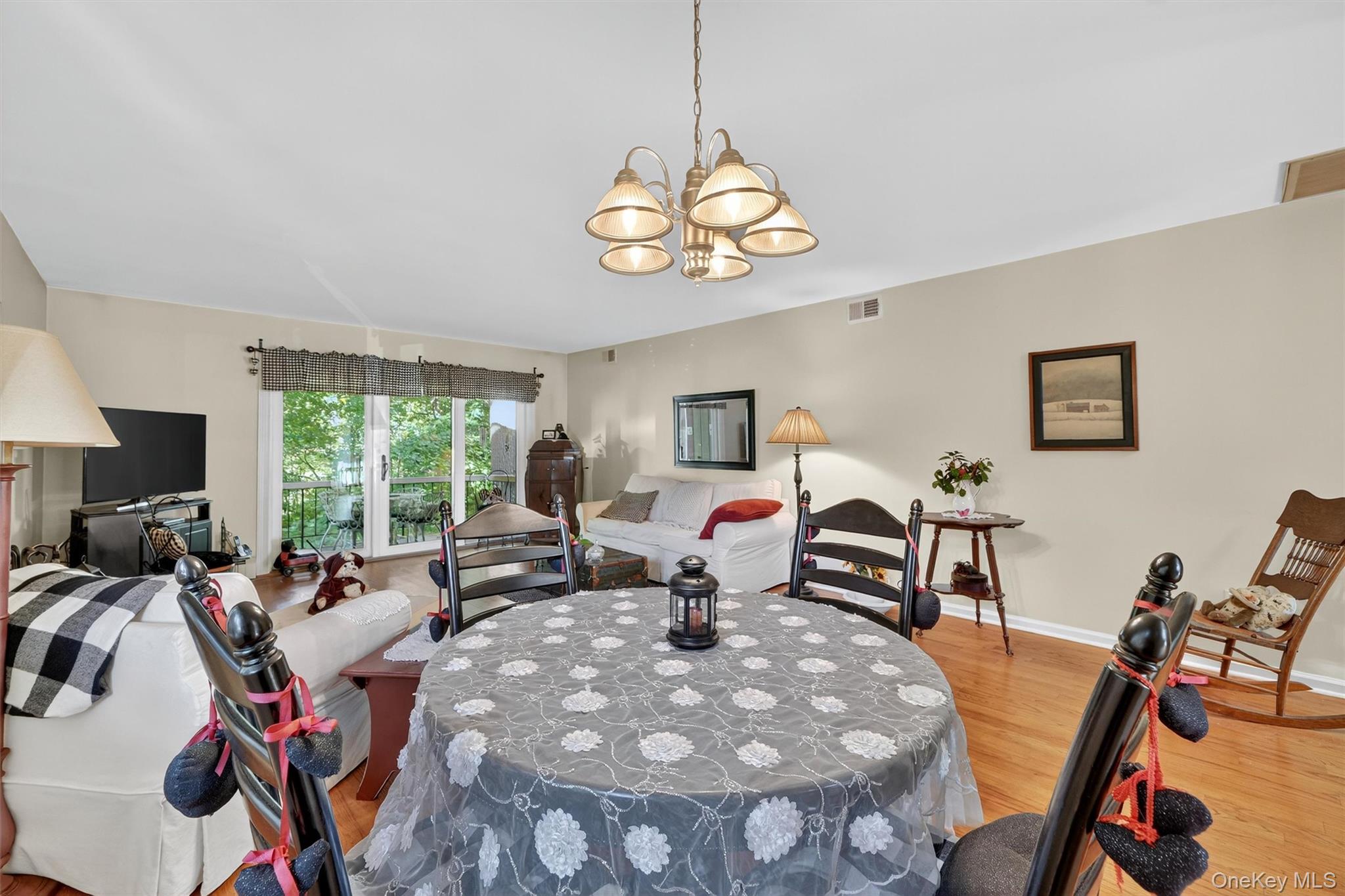 101 Eagle Bay Drive Unit: 101