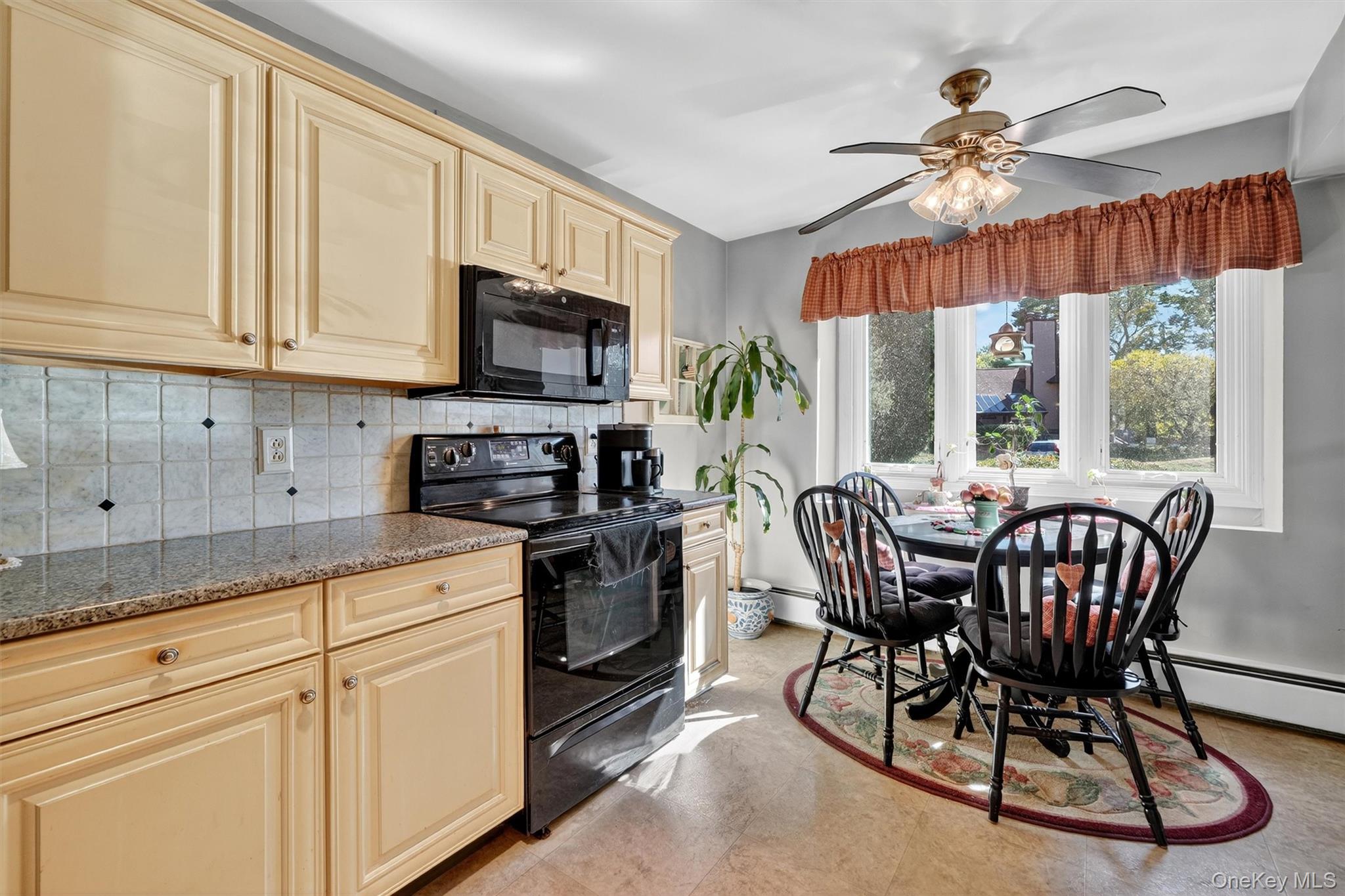 101 Eagle Bay Drive Unit: 101