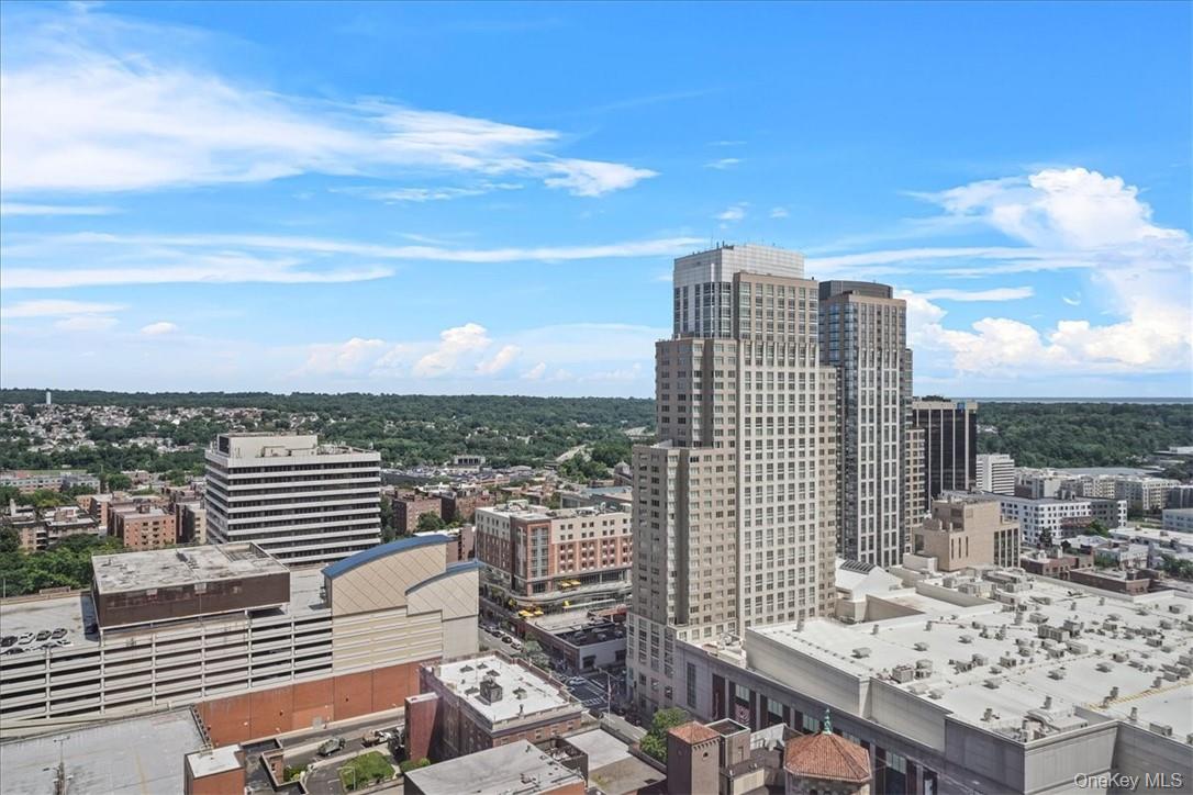 5 Renaissance Square Unit: 28G