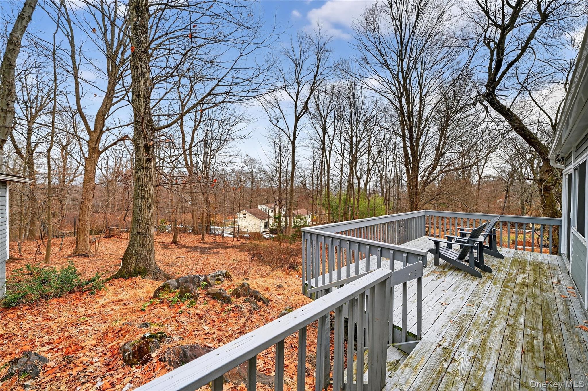 98 Mount Airy Road S