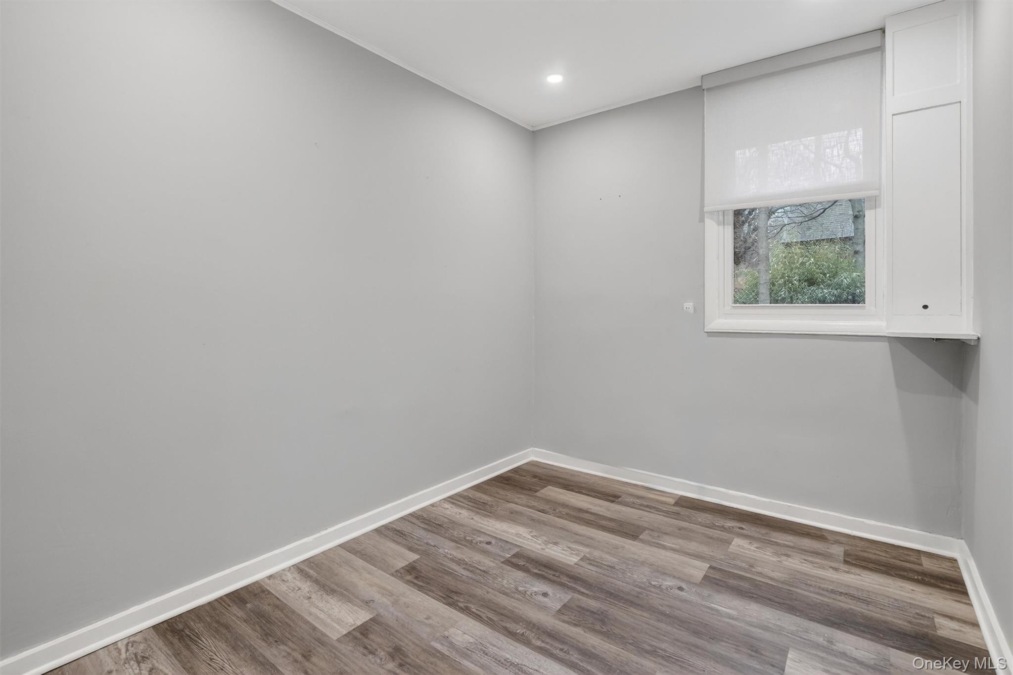 98 Mount Airy Road S