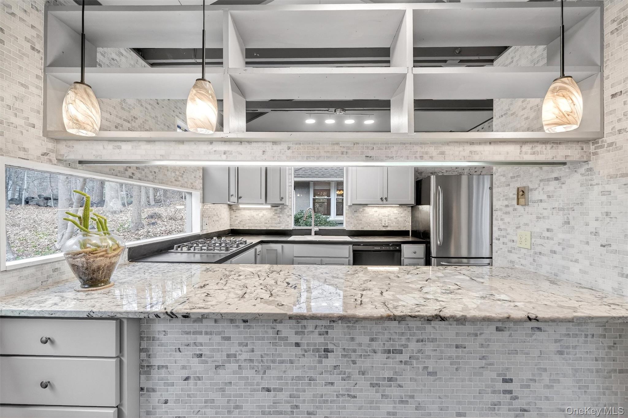 98 Mount Airy Road S