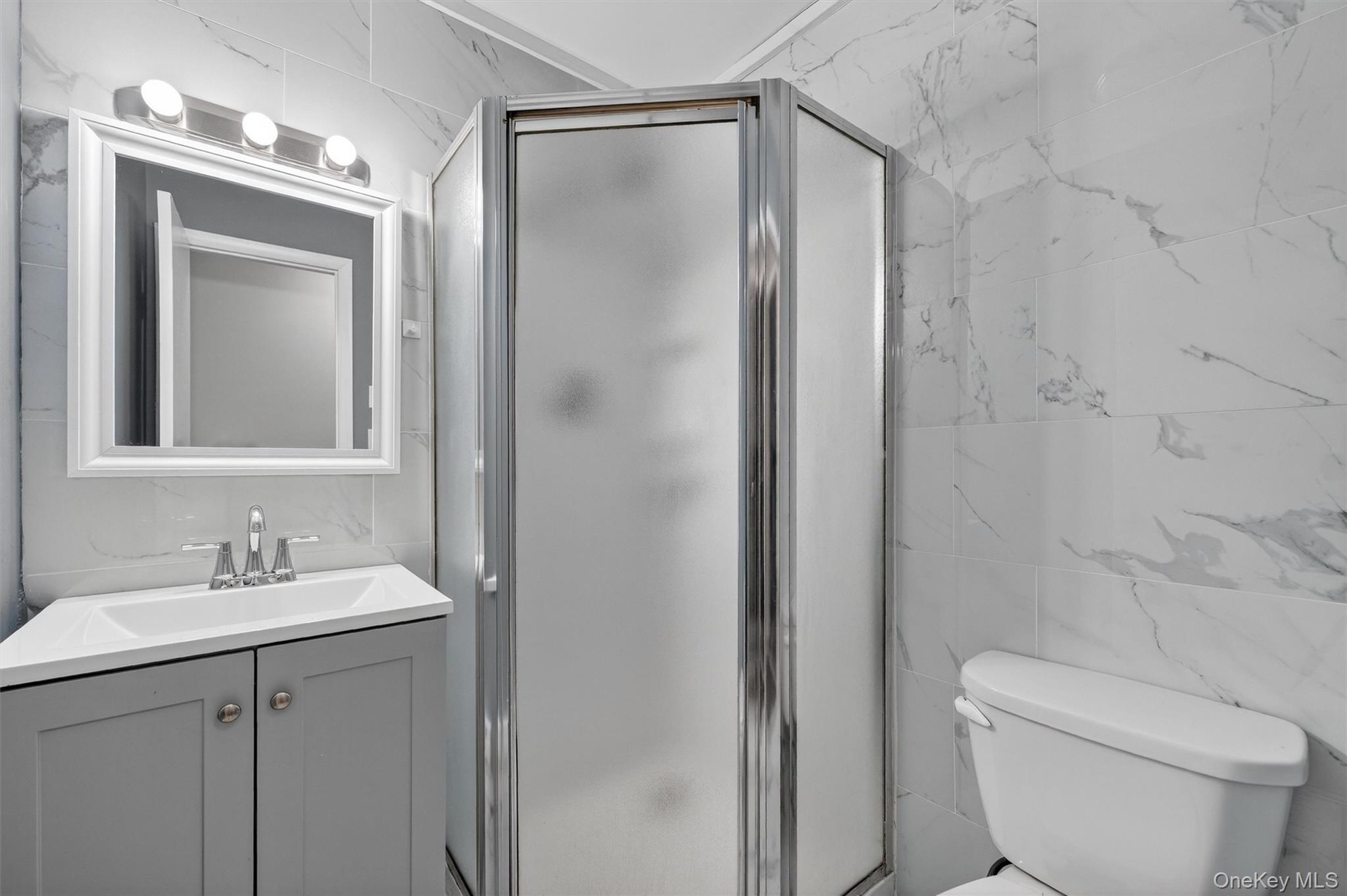 98 Mount Airy Road S