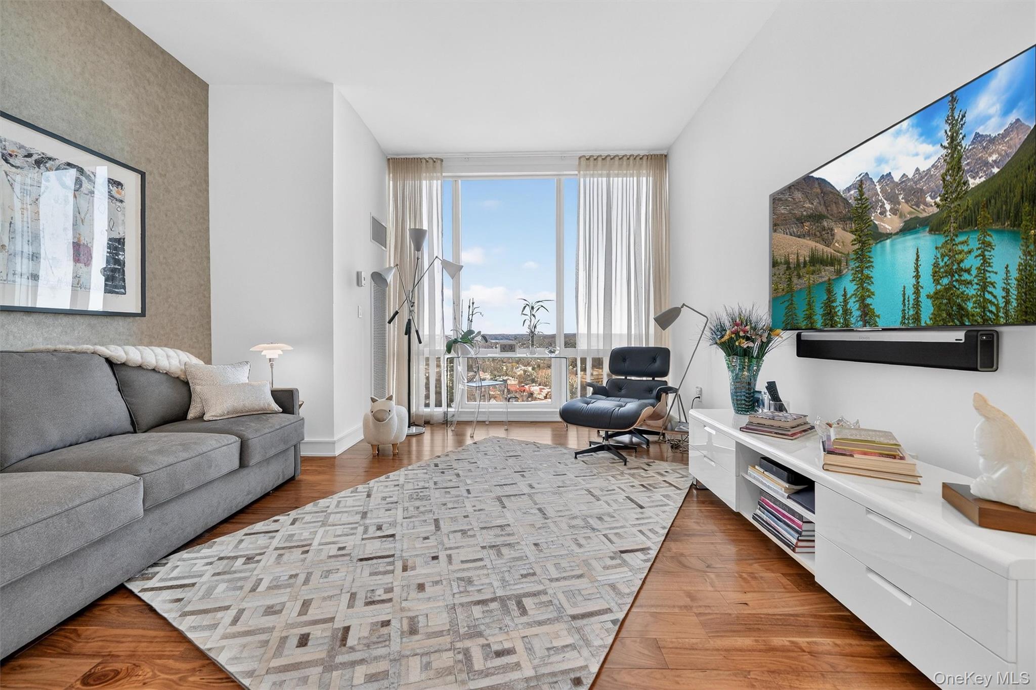 5 Renaissance Square Unit: PH6C