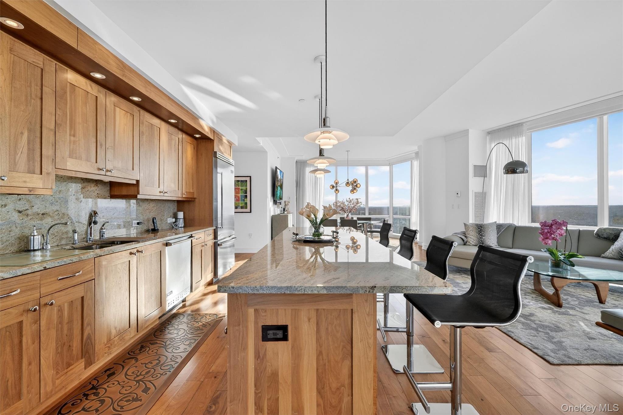 5 Renaissance Square Unit: PH6C