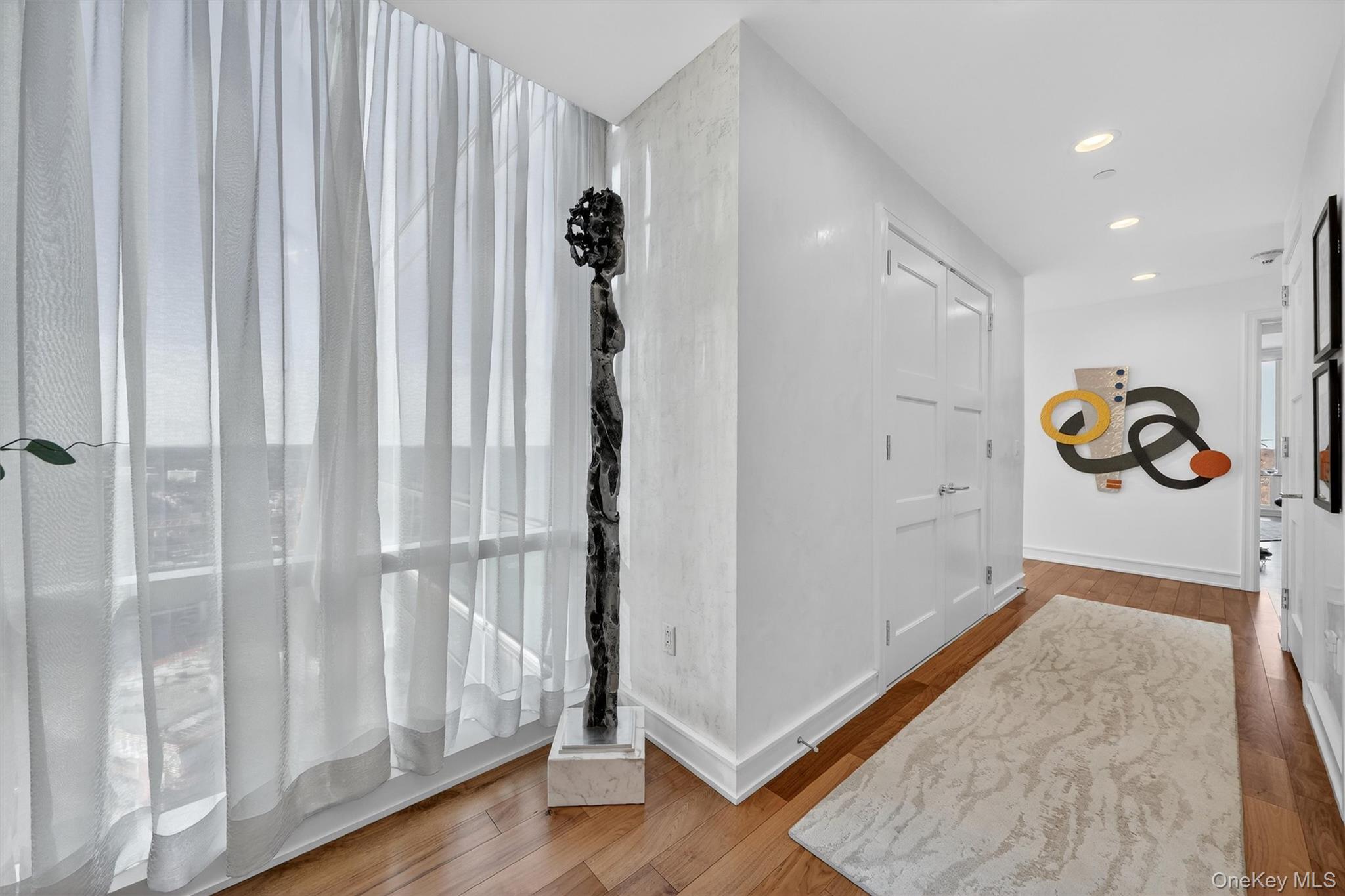 5 Renaissance Square Unit: PH6C