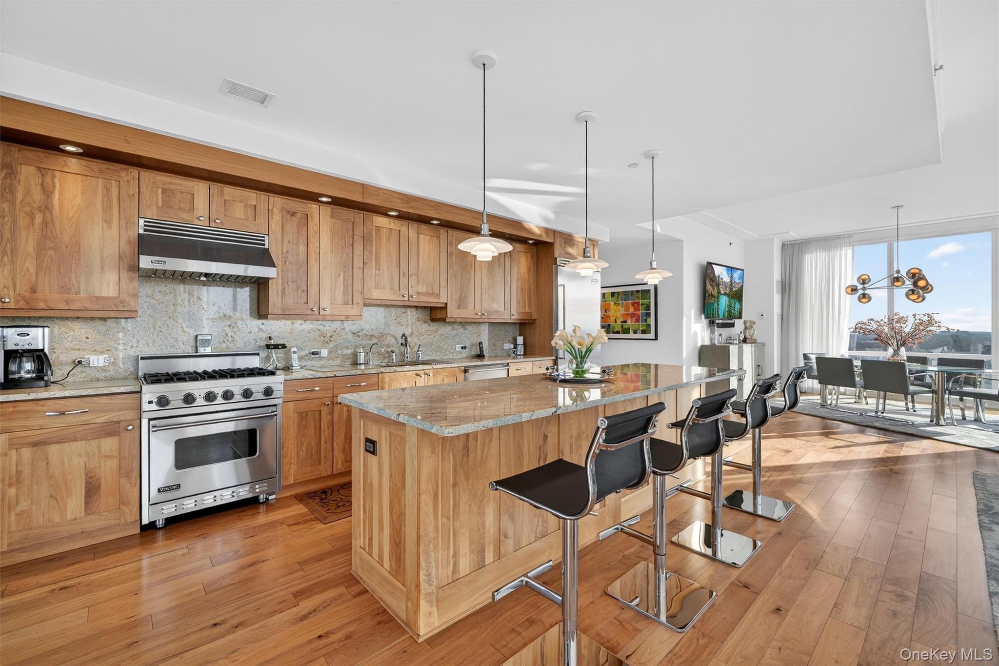 5 Renaissance Square Unit: PH6C