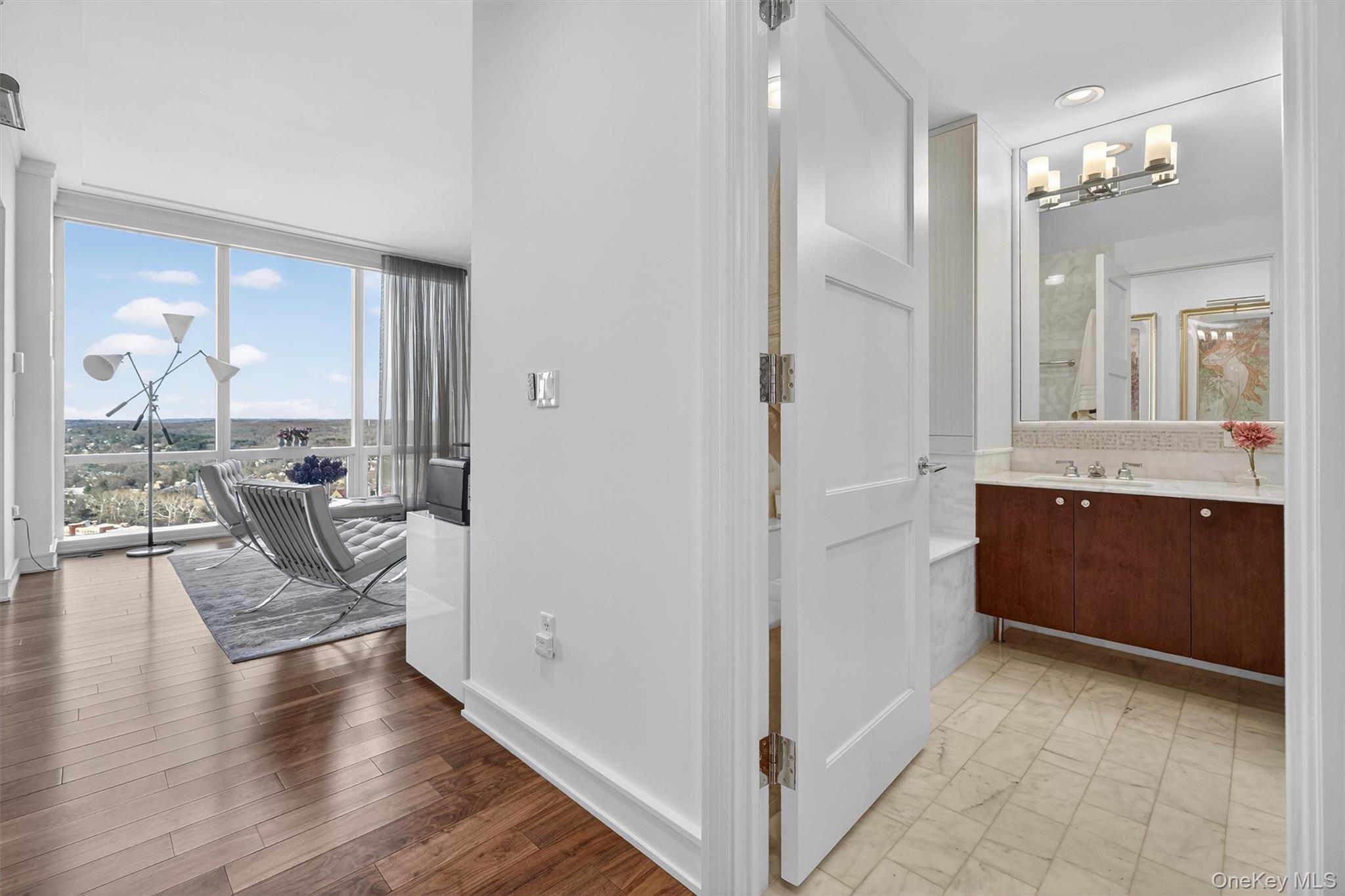 5 Renaissance Square Unit: PH6C