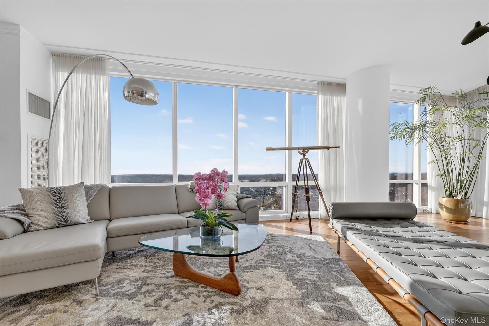 5 Renaissance Square Unit: PH6C