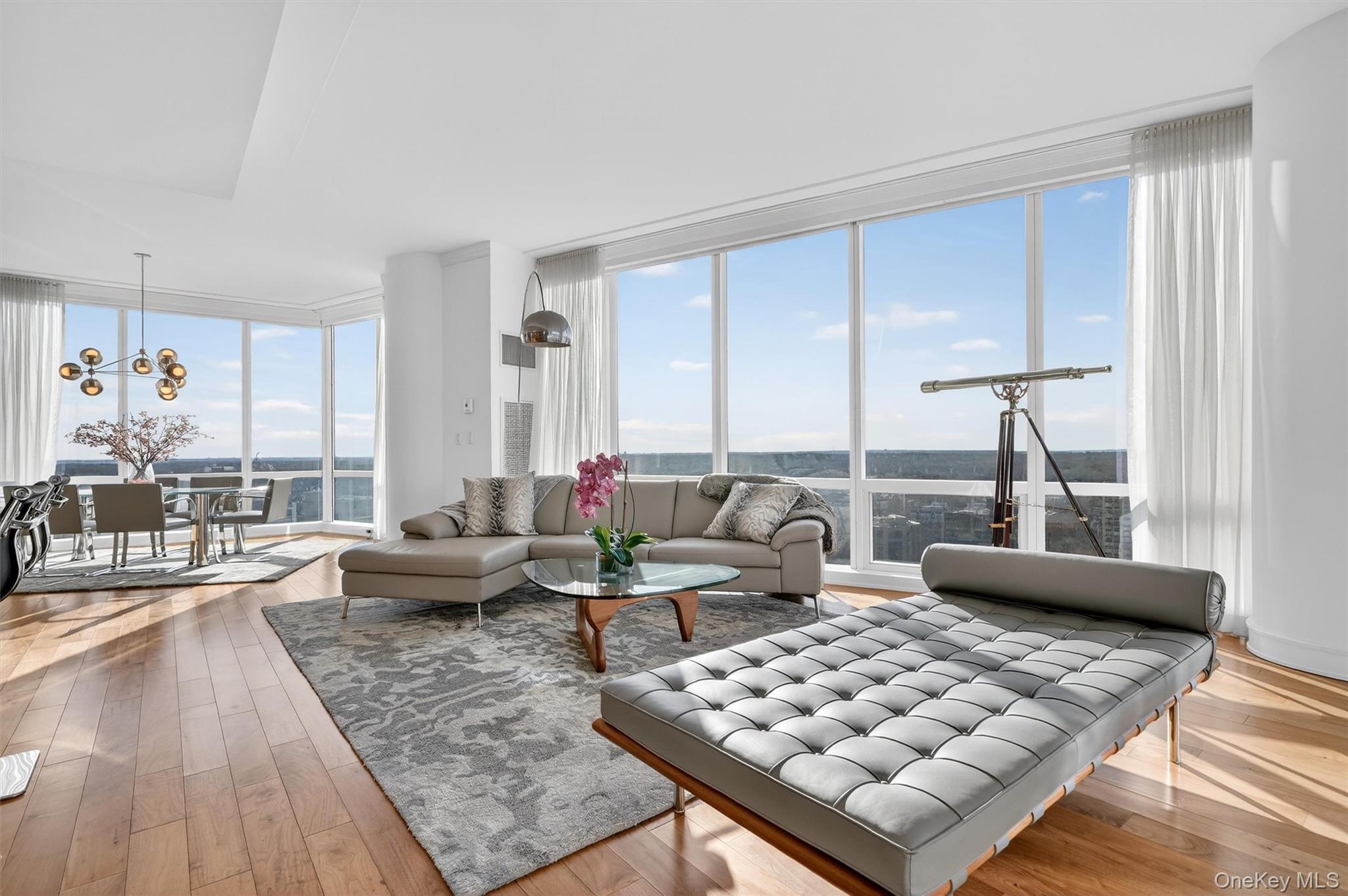 5 Renaissance Square Unit: PH6C