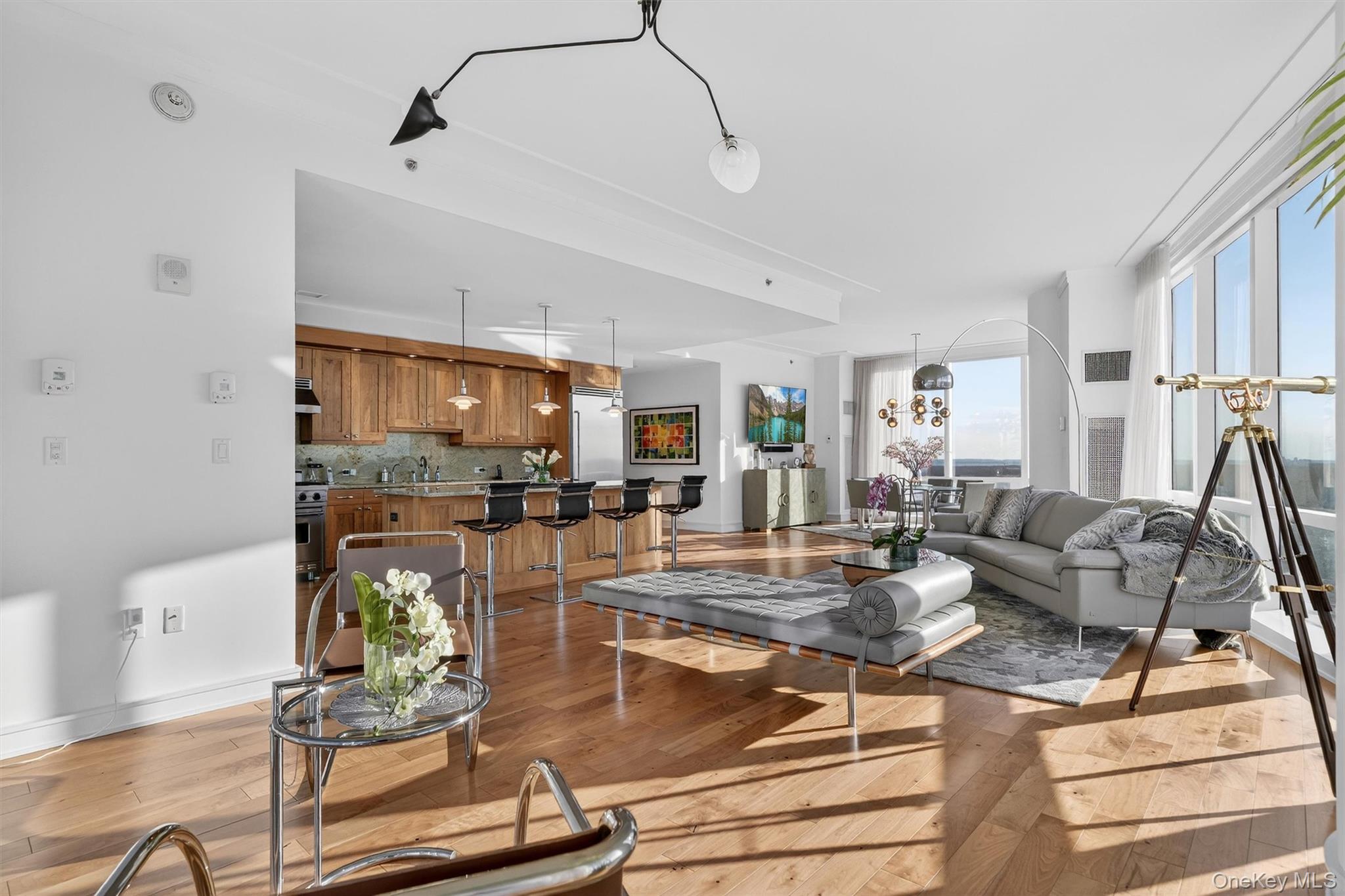 5 Renaissance Square Unit: PH6C