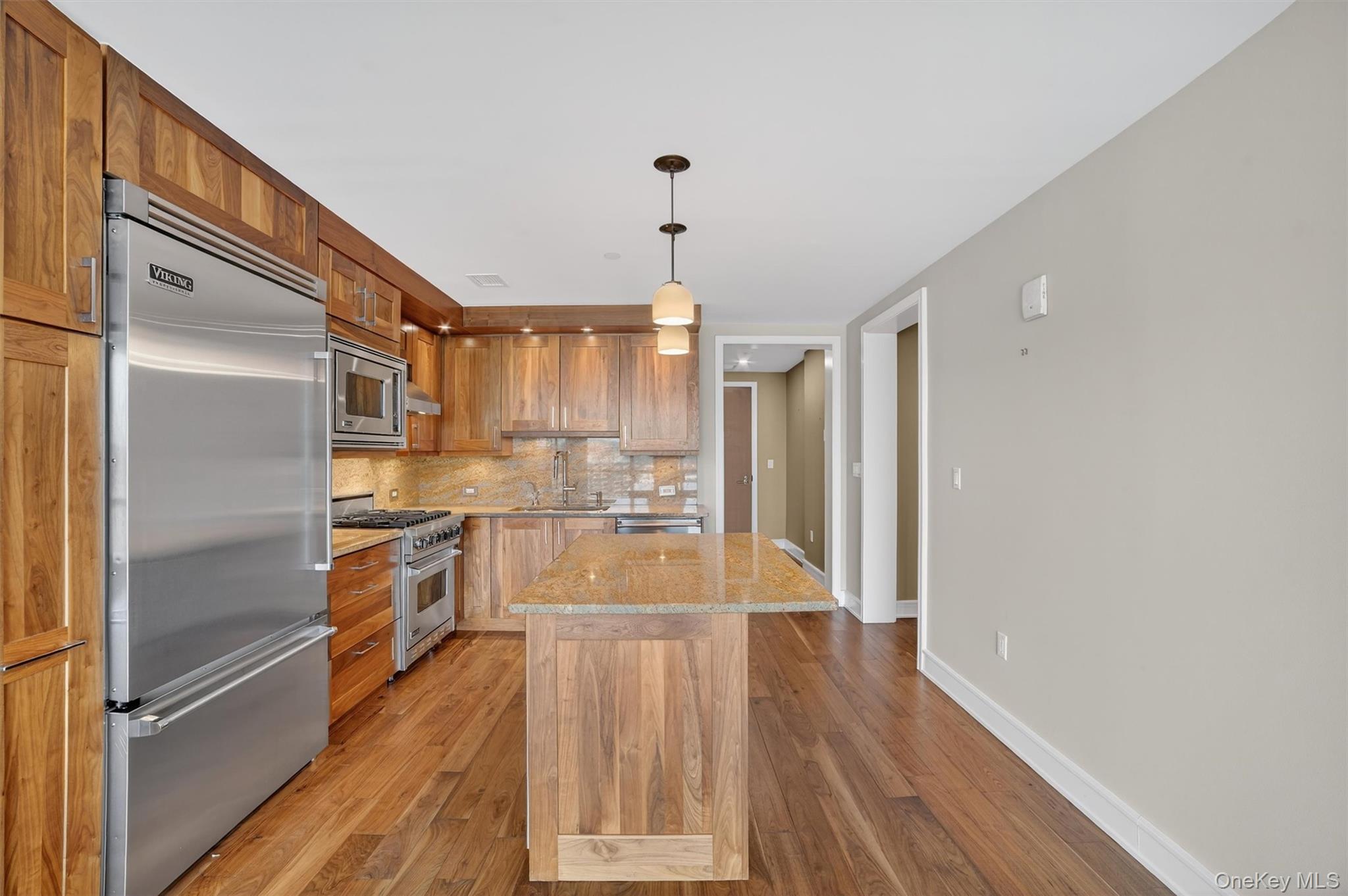 5 Renaissance Square Unit: 19B