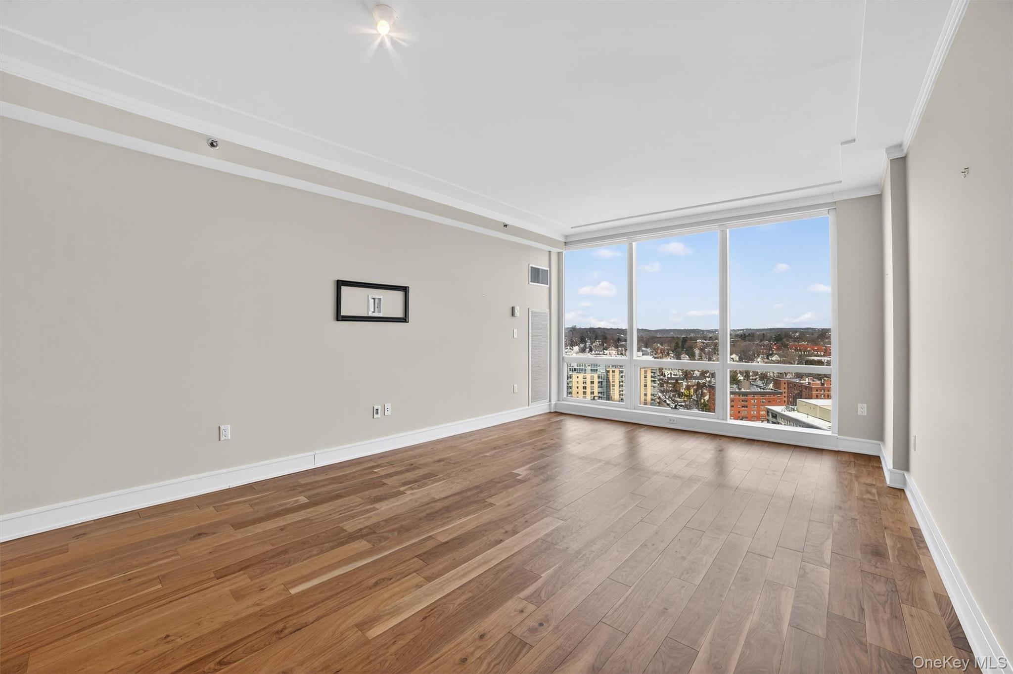 5 Renaissance Square Unit: 19B