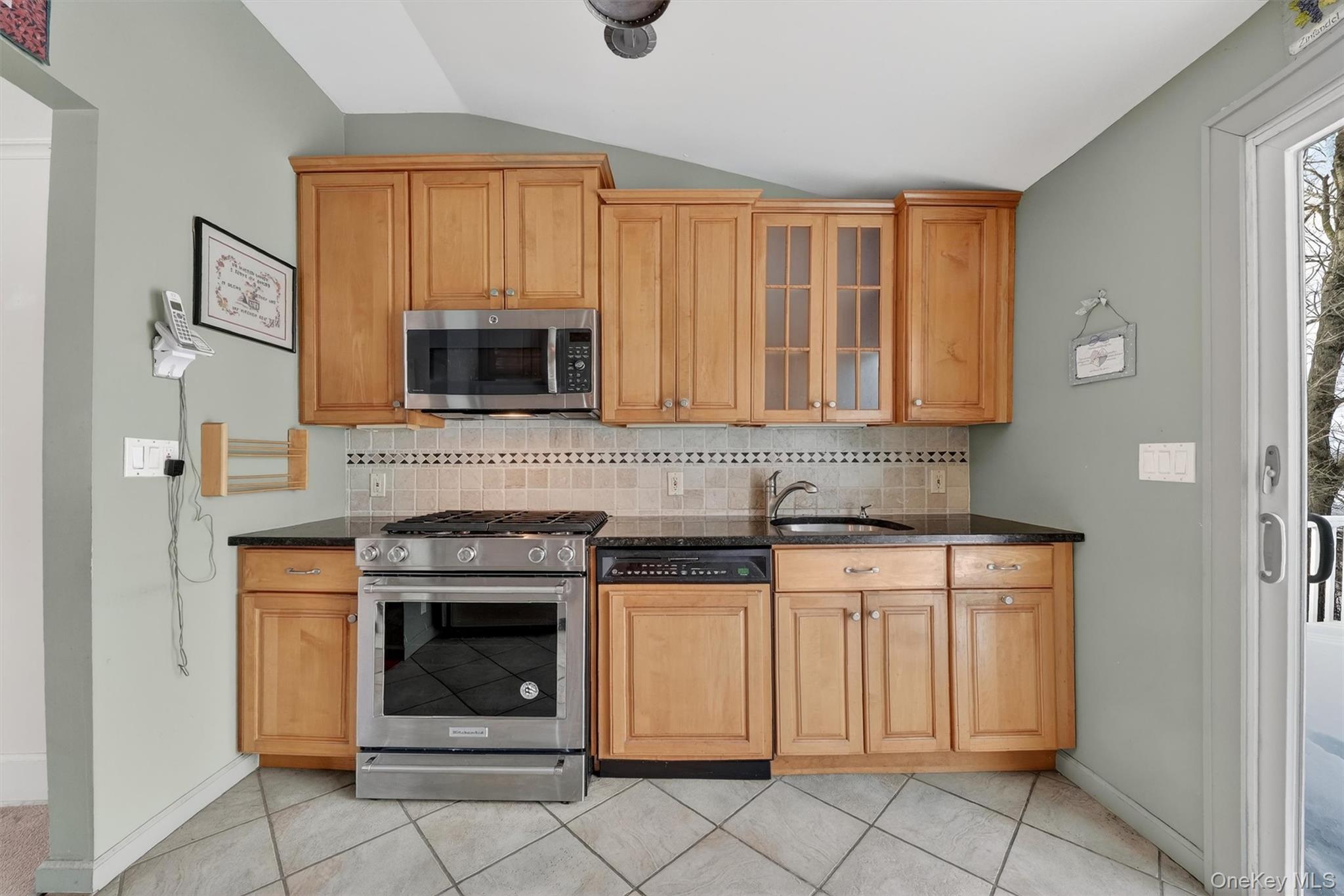 45 Old Albany Post Road