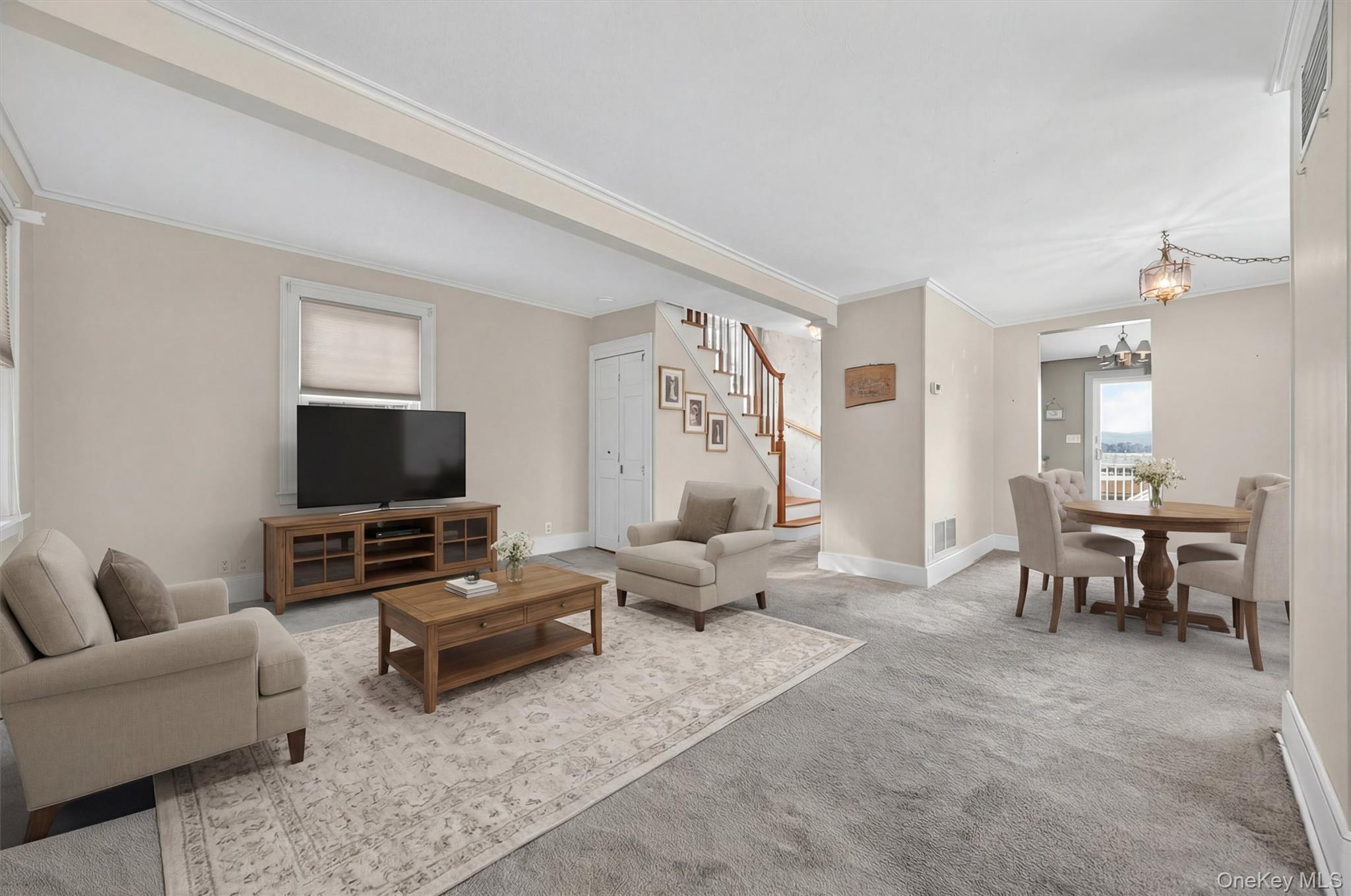 45 Old Albany Post Road