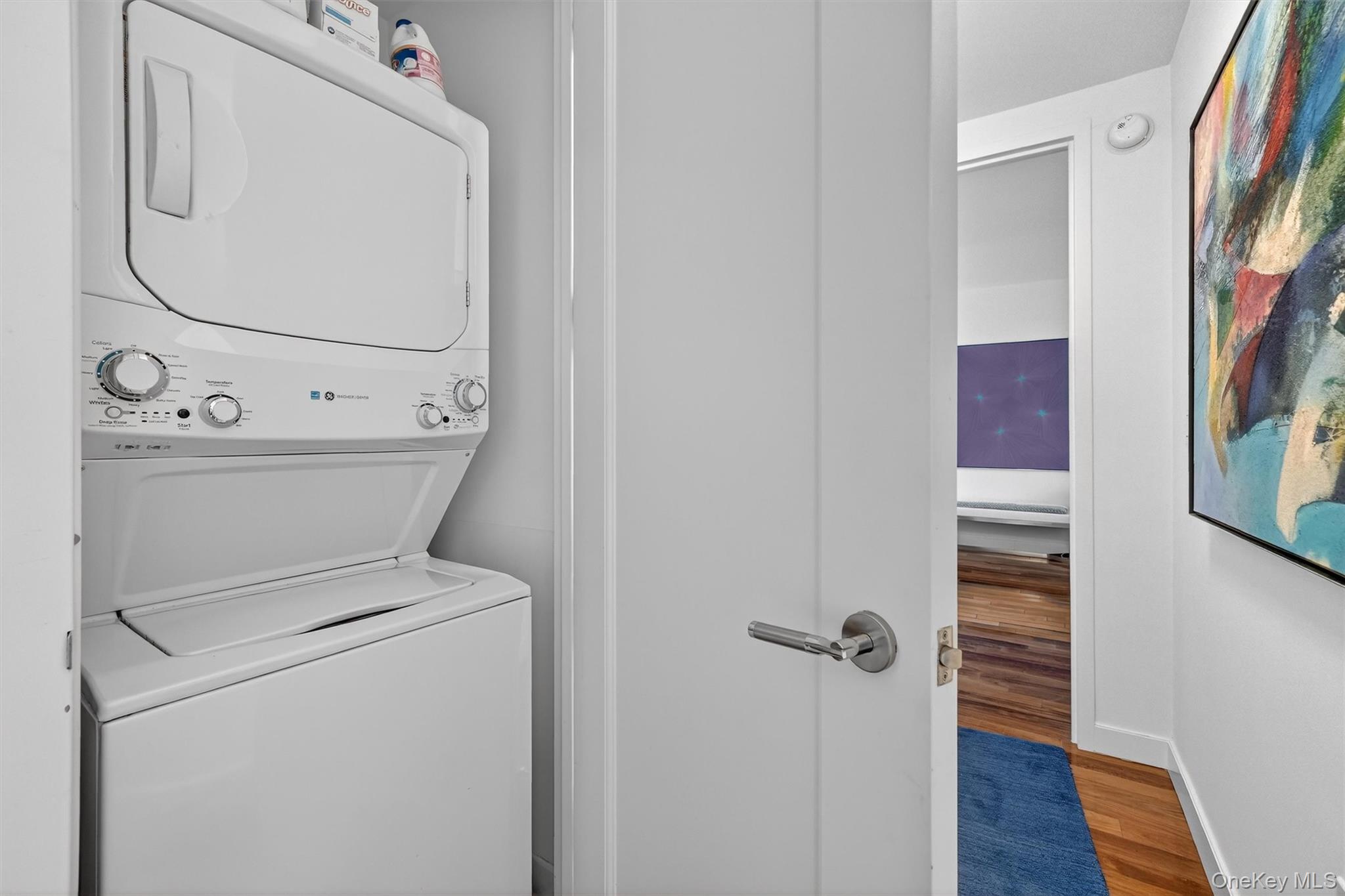 10 City Place Unit: PH3H