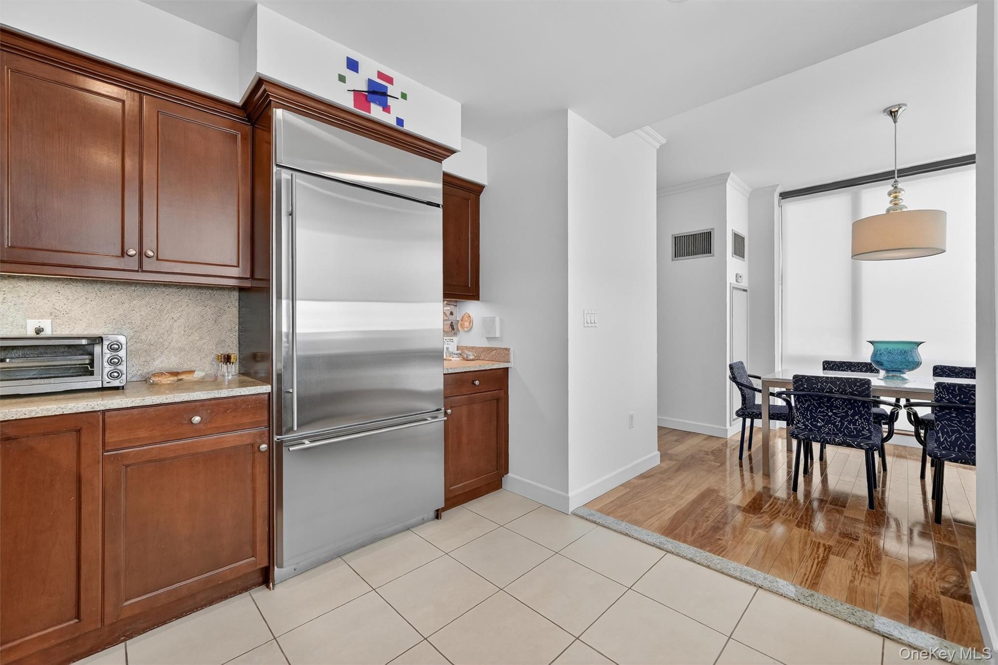10 City Place Unit: PH3H