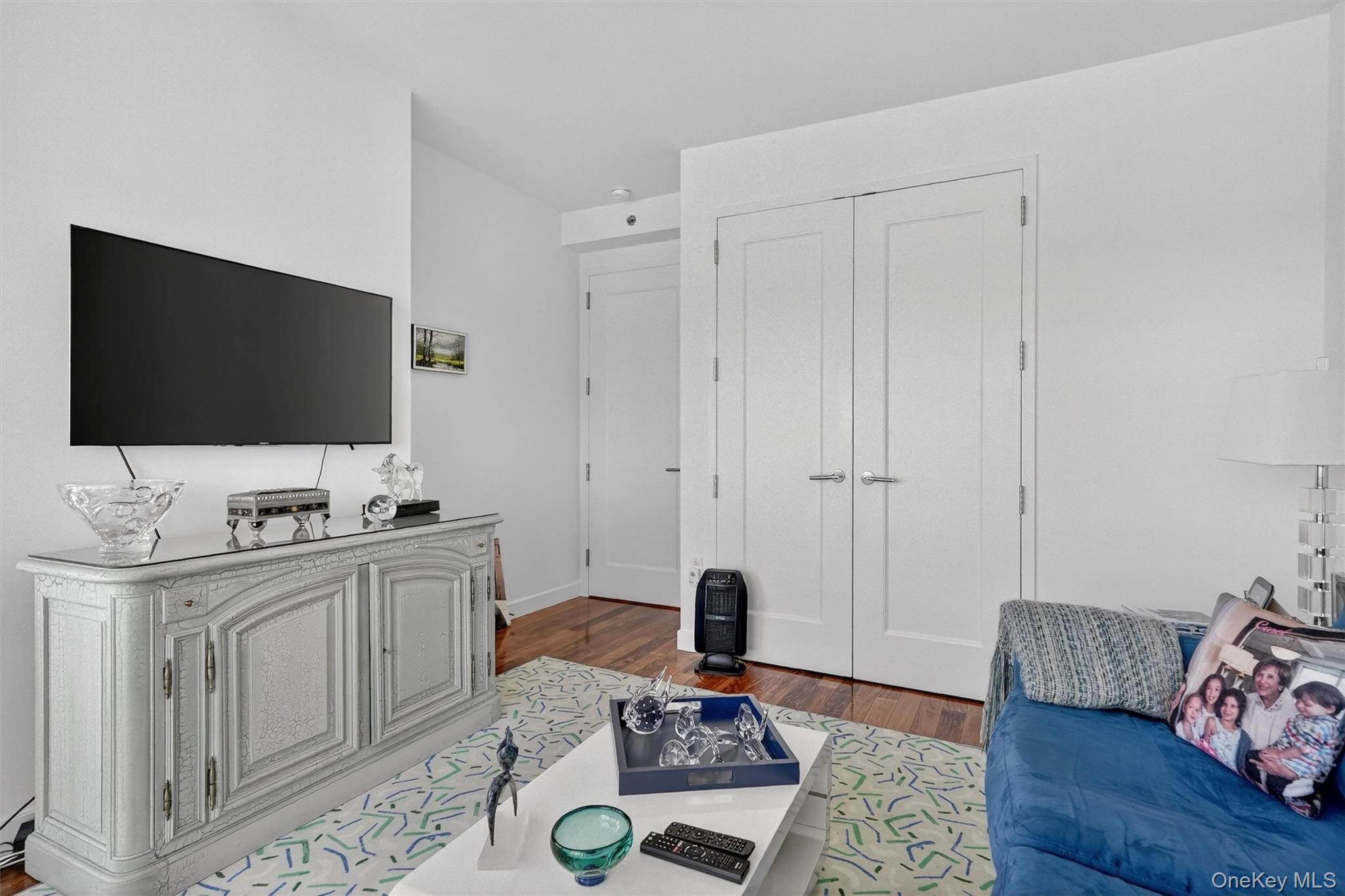 10 City Place Unit: PH3H