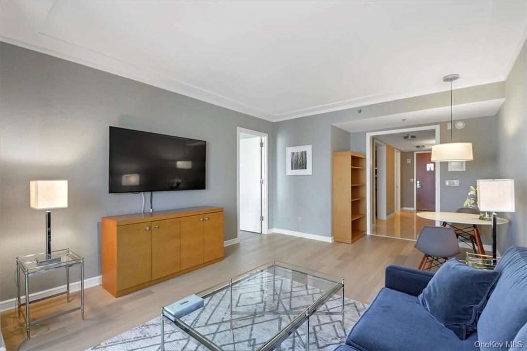 1 Renaissance Square Unit: 7B