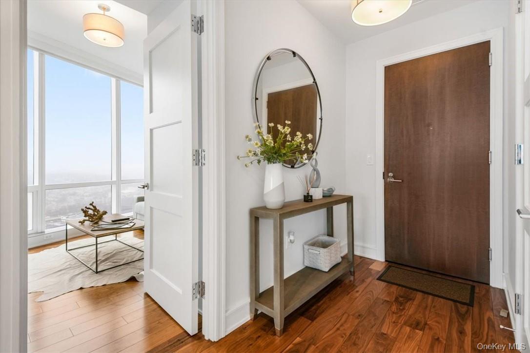 5 Renaissance Square Unit: PH5E (36fl)