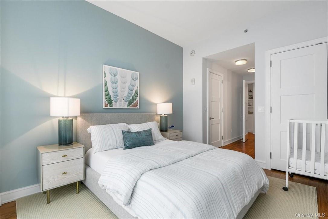 5 Renaissance Square Unit: PH5E (36fl)