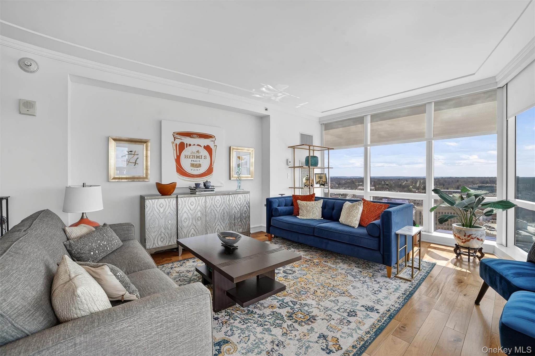 5 Renaissance Square Unit: 26E