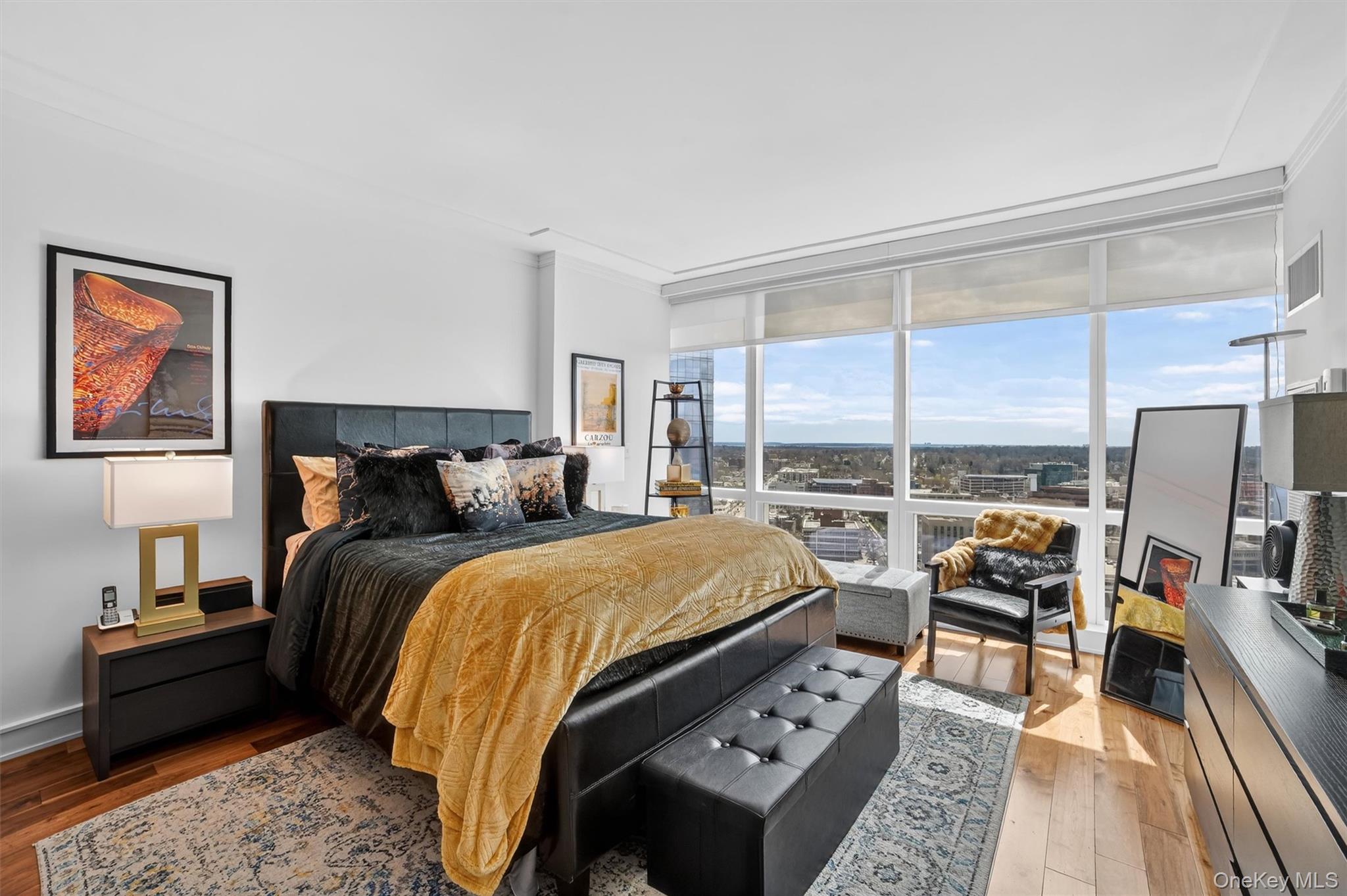 5 Renaissance Square Unit: 26E