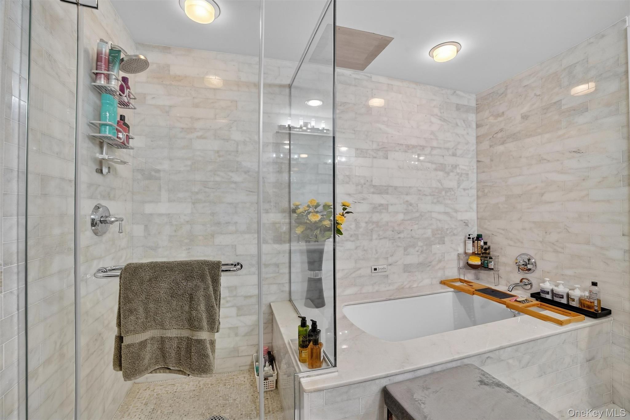 5 Renaissance Square Unit: 26E