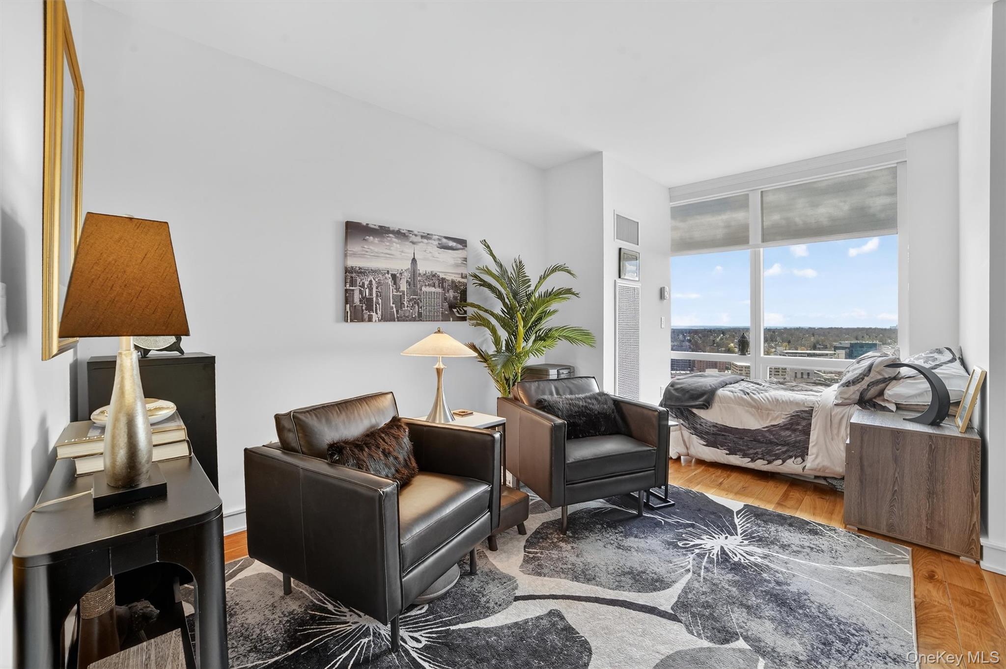 5 Renaissance Square Unit: 26E