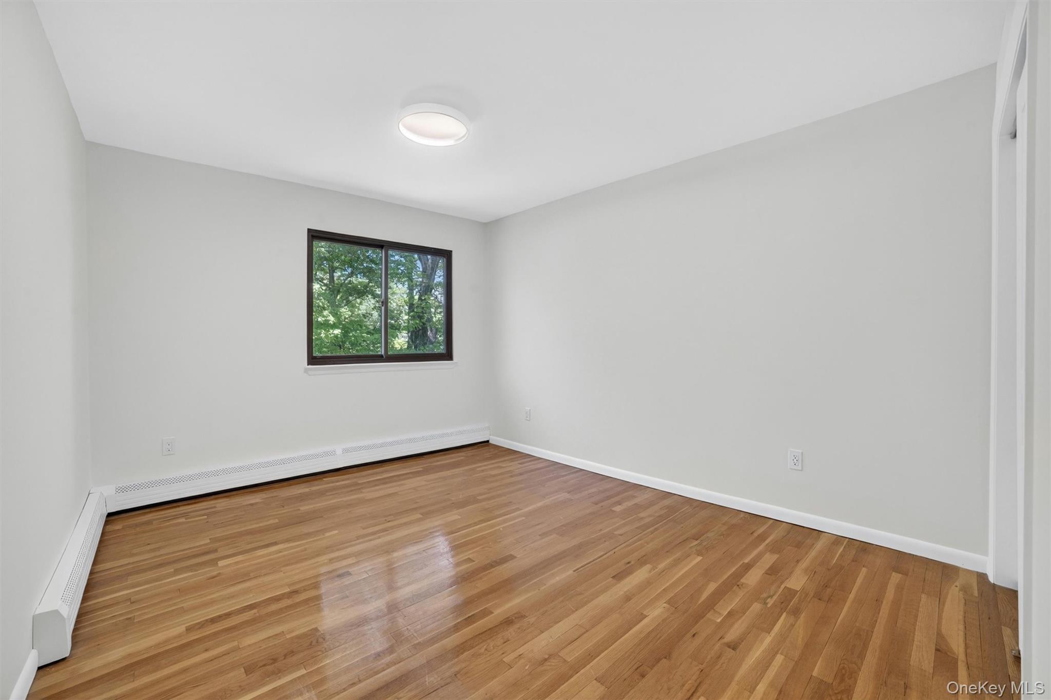 8 Amalfi Drive