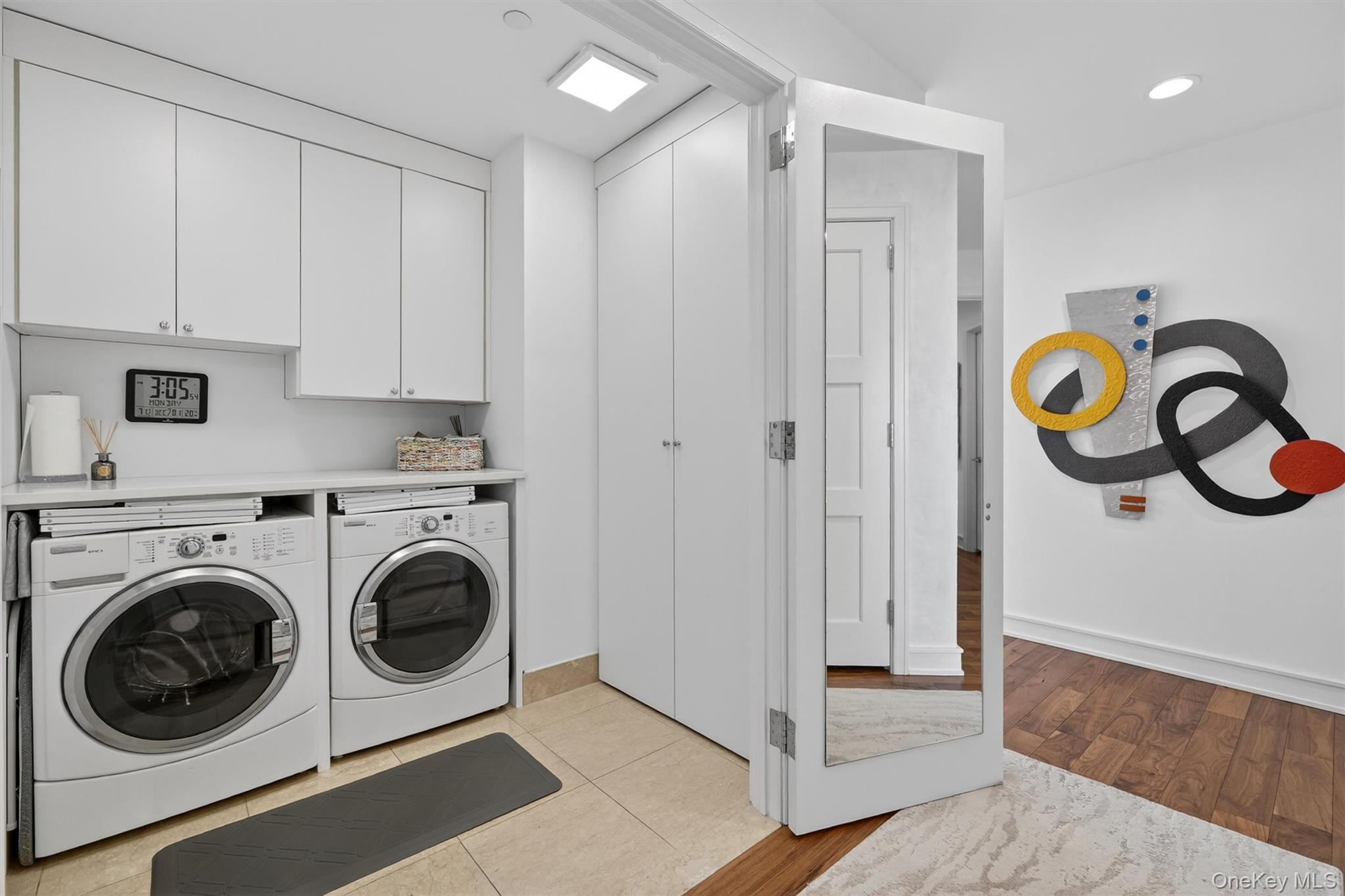5 Renaissance Square Unit: PH6C