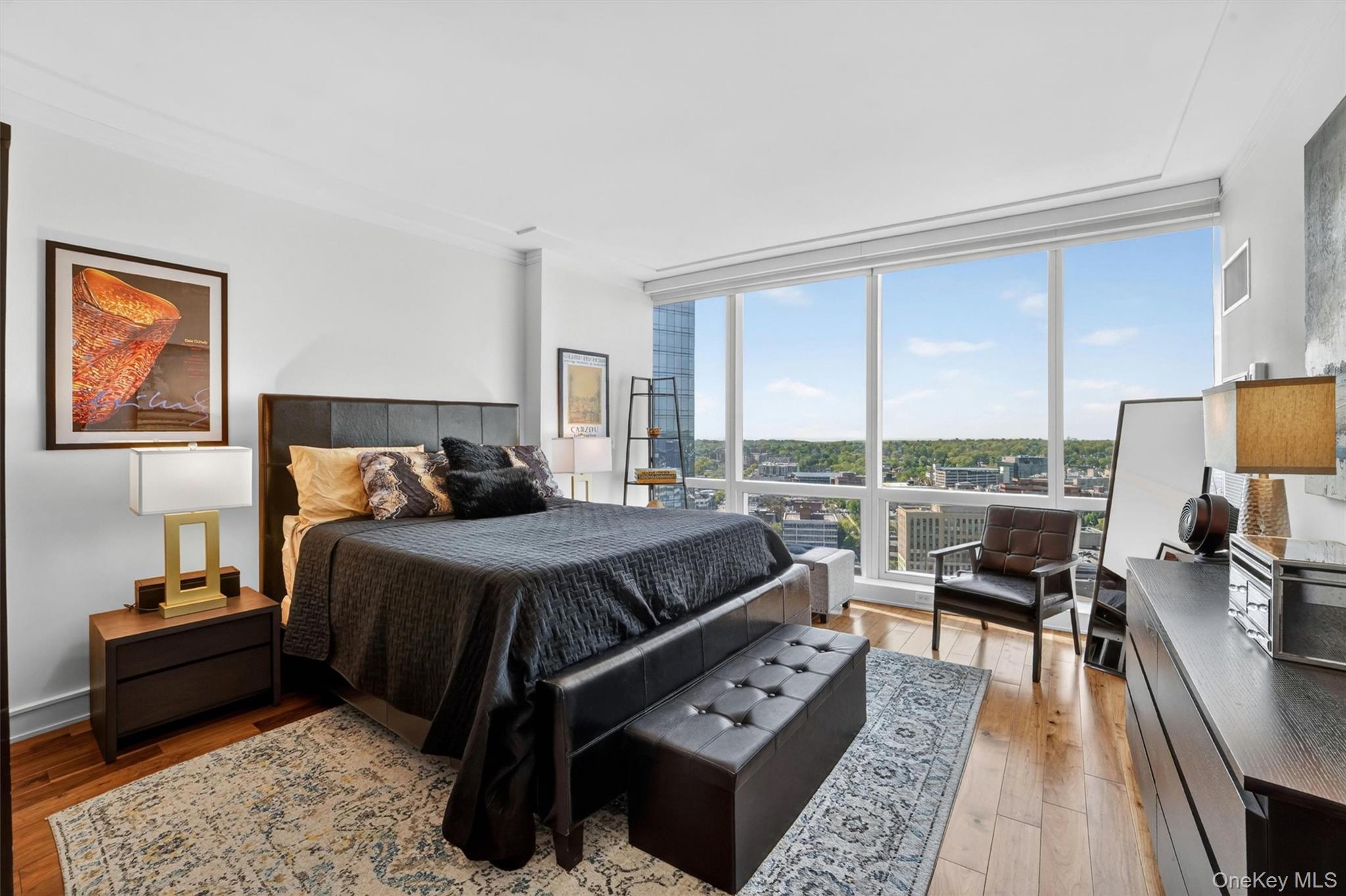 5 Renaissance Square Unit: 26E