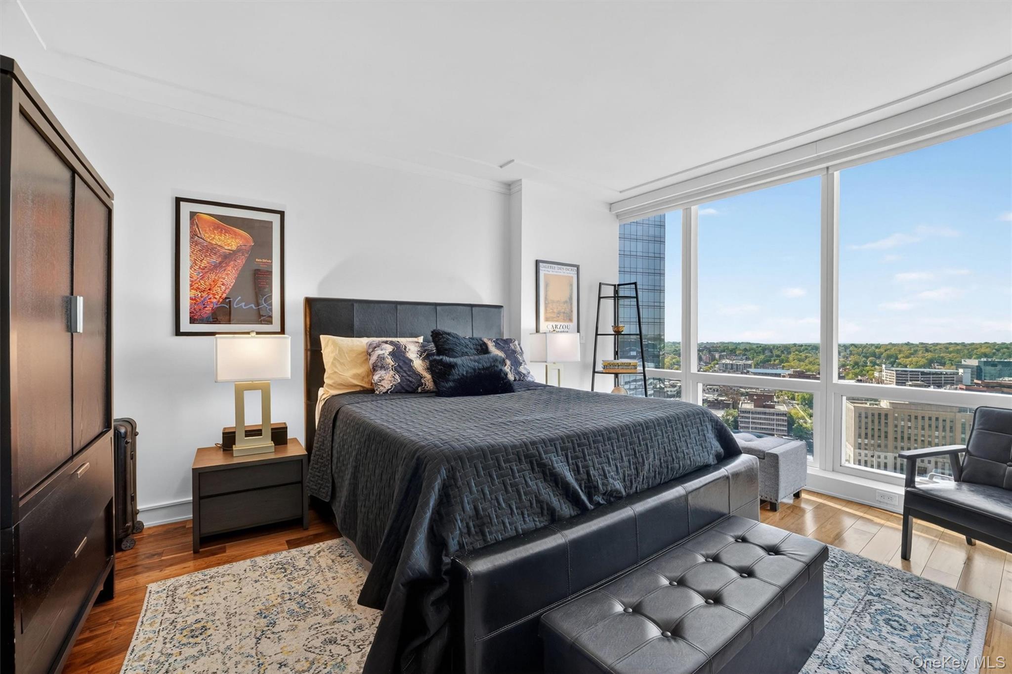 5 Renaissance Square Unit: 26E