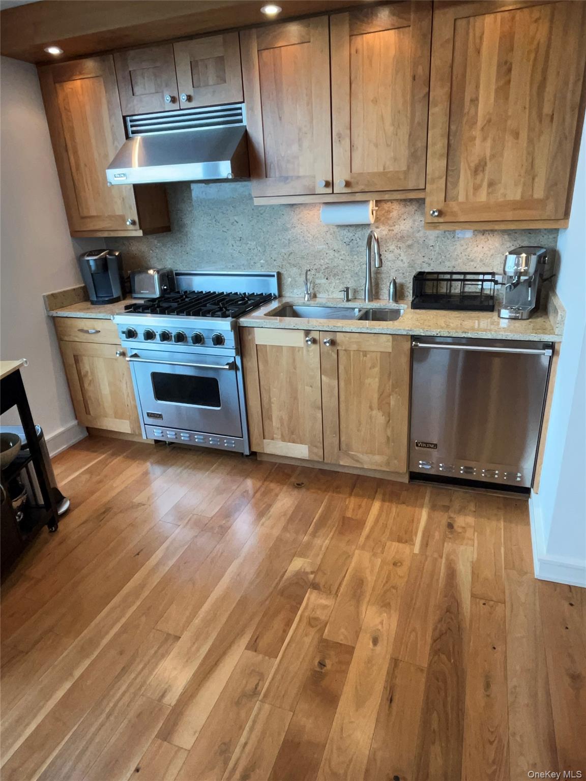 5 Renaissance Square Unit: 26E