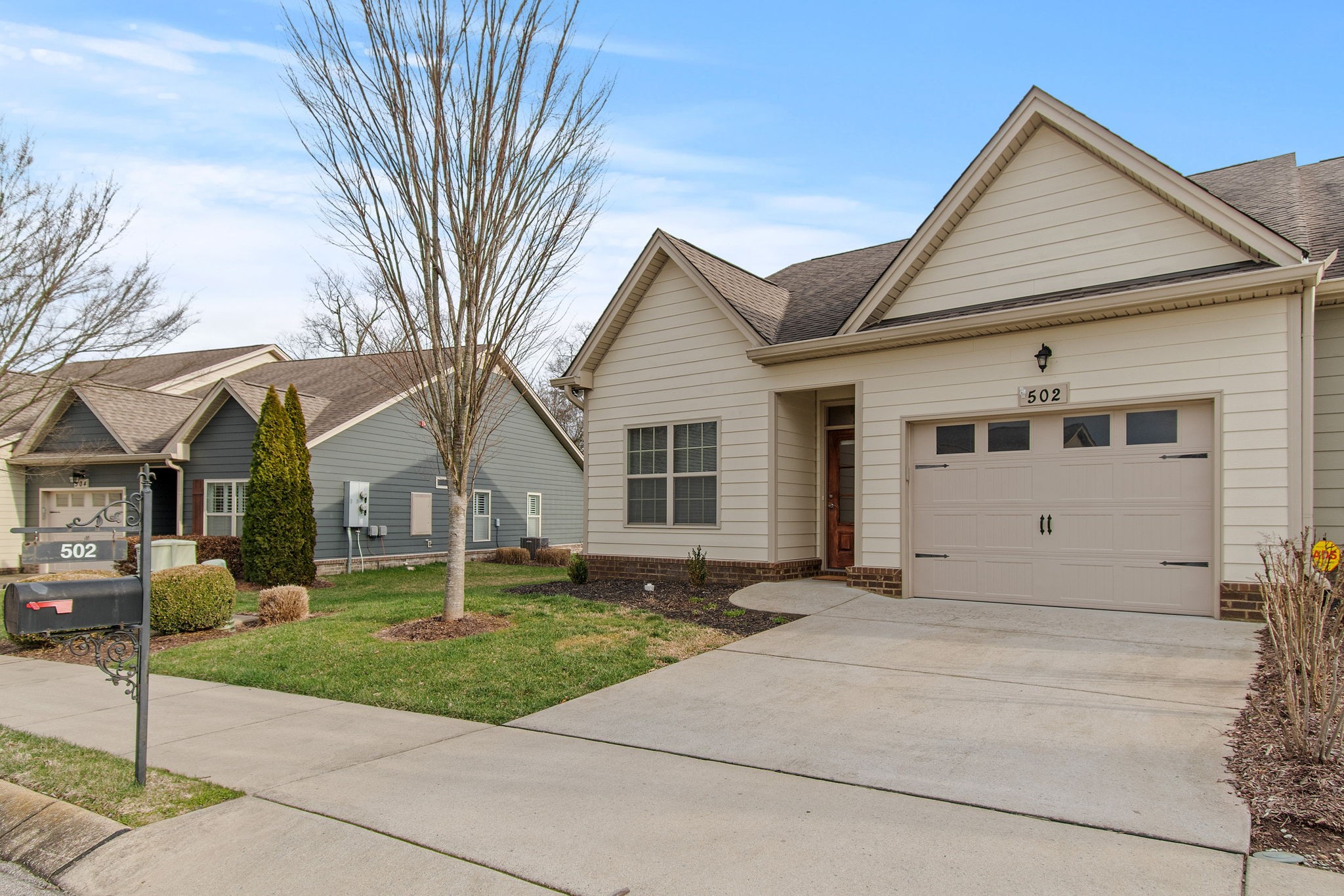 502 Harris Ct