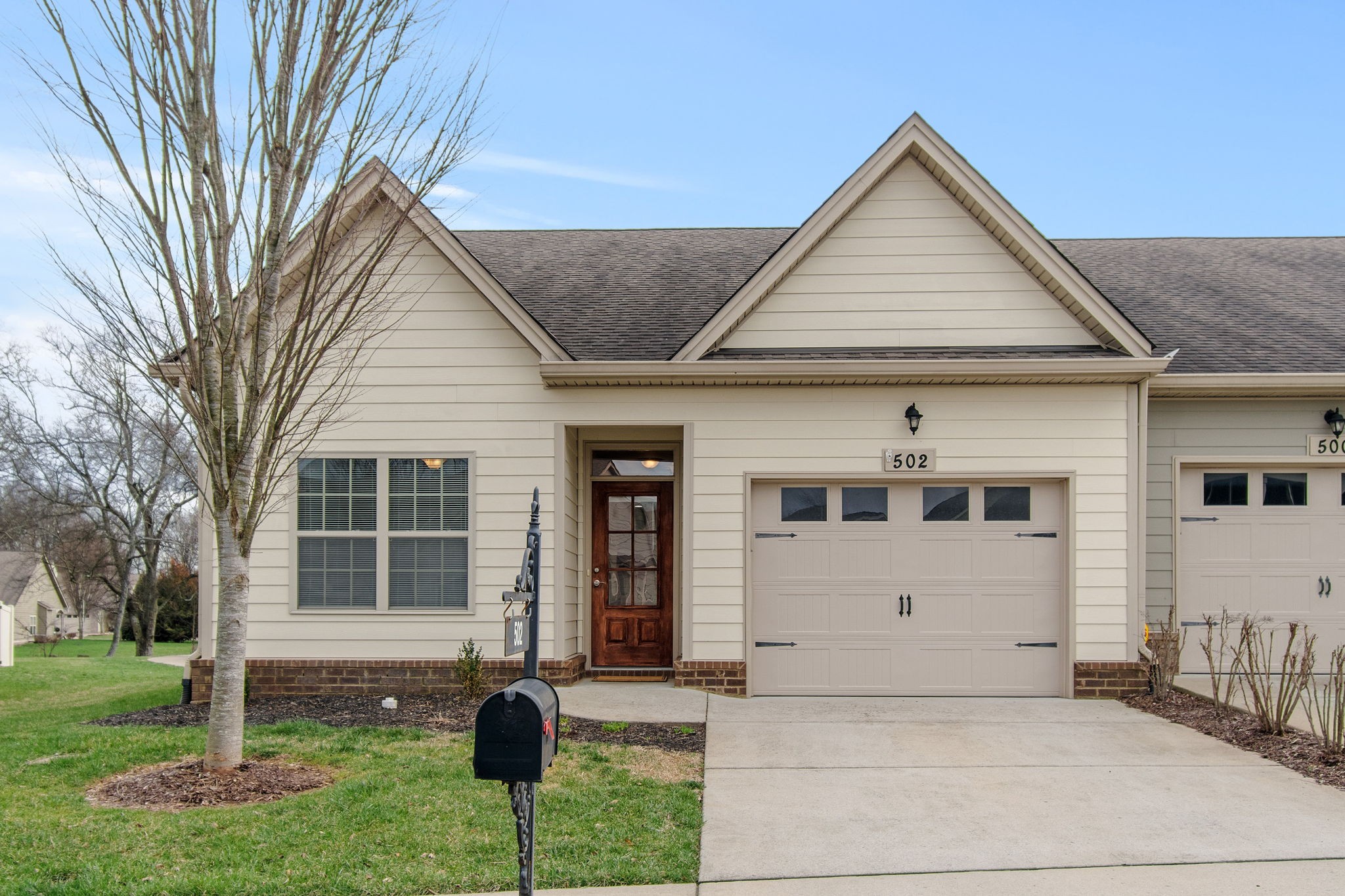 502 Harris Ct