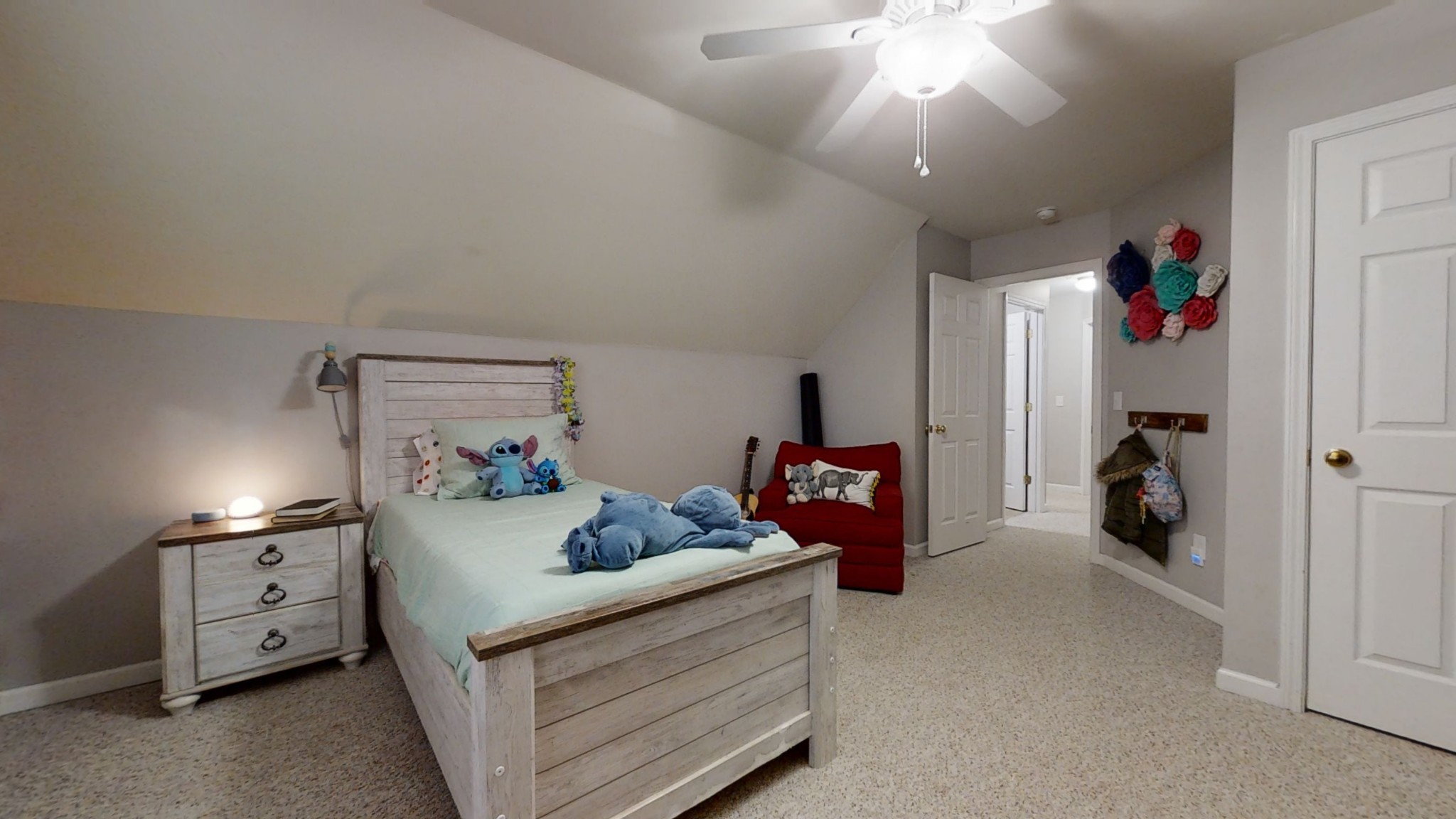 1342 Saybrook Crossing