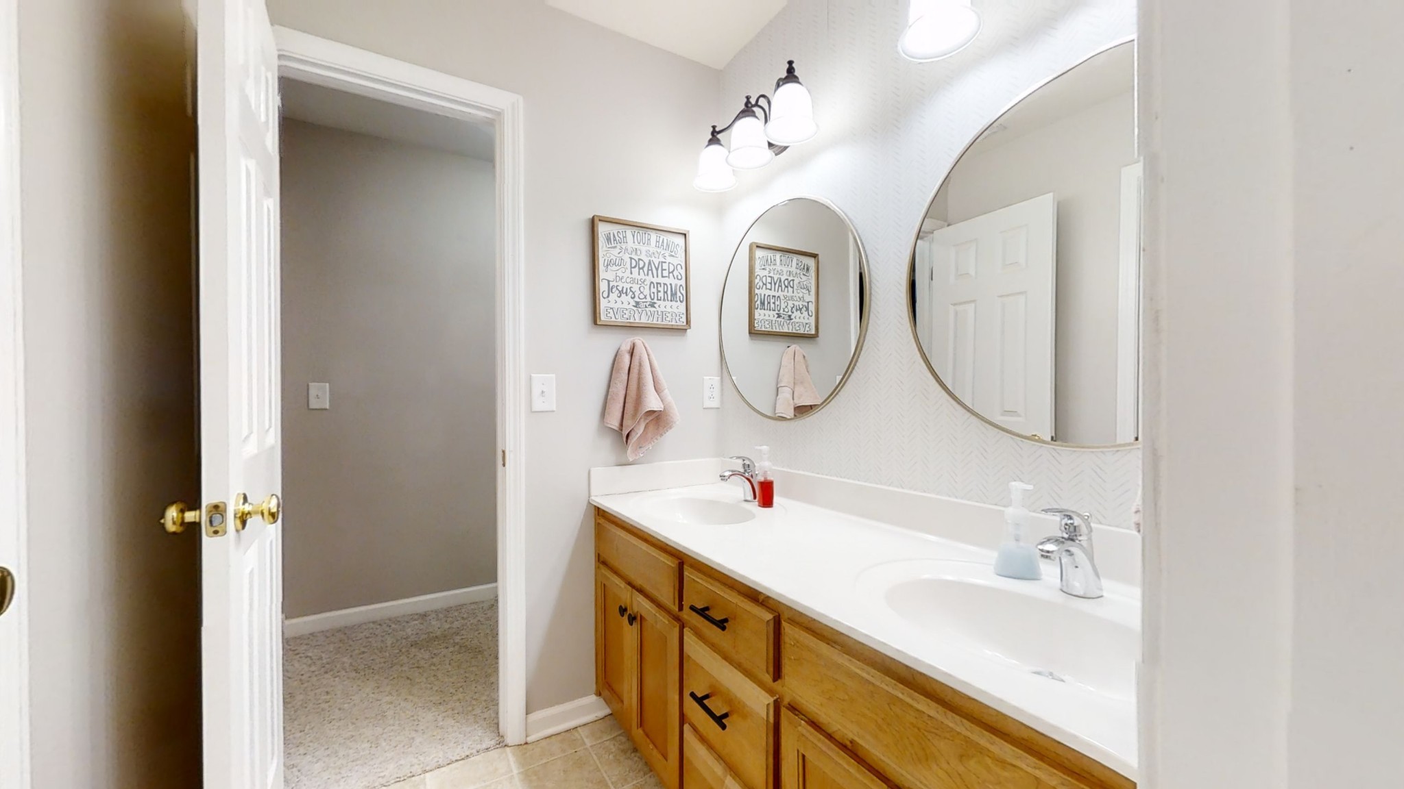 1342 Saybrook Crossing