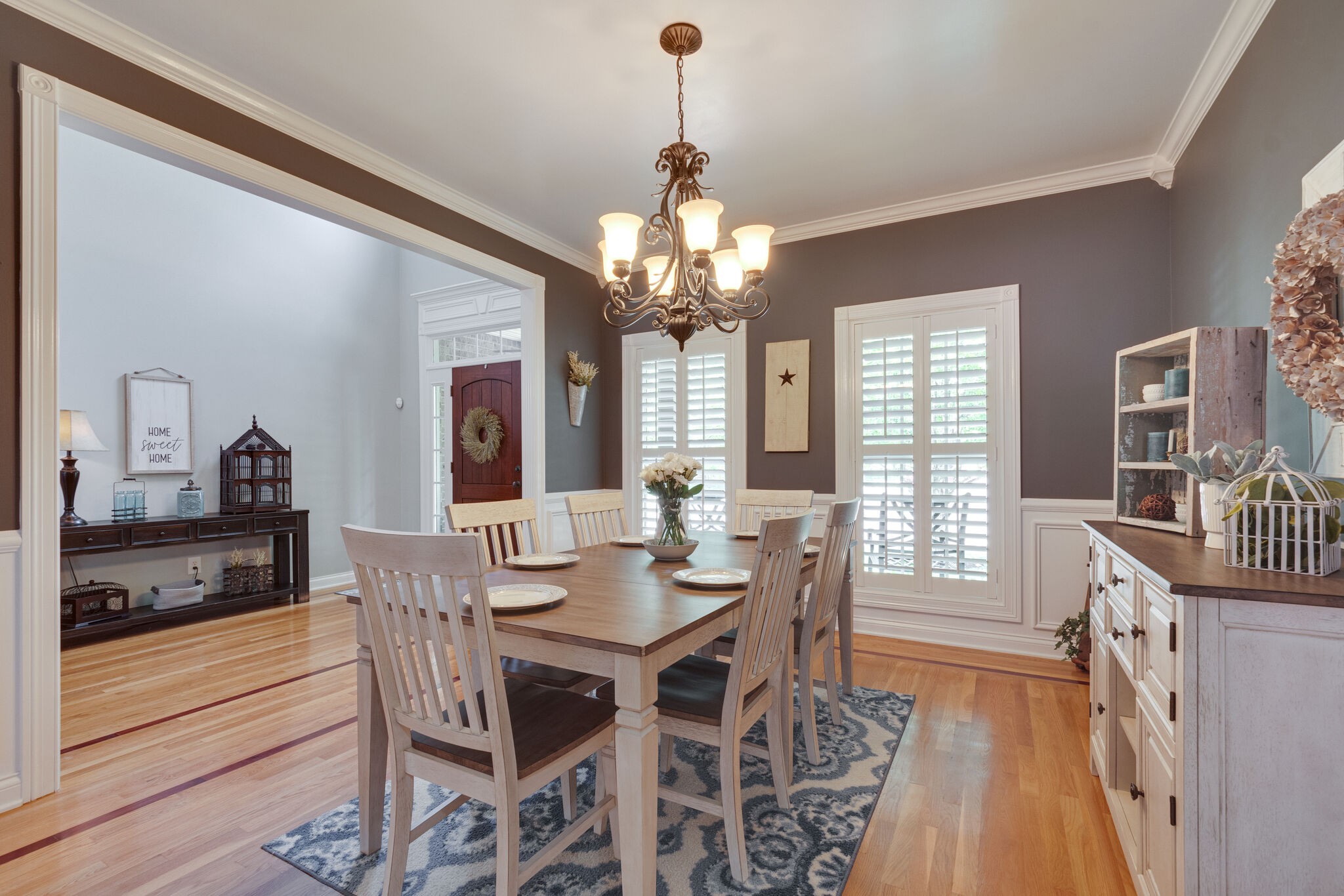 2105 Alston Ct