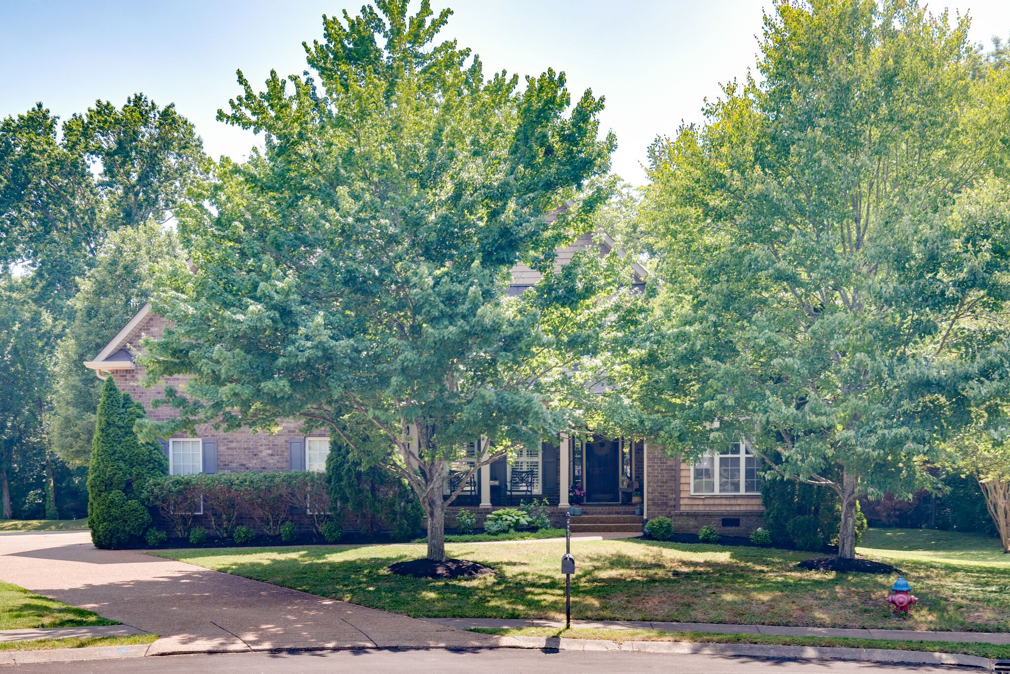 2105 Alston Ct
