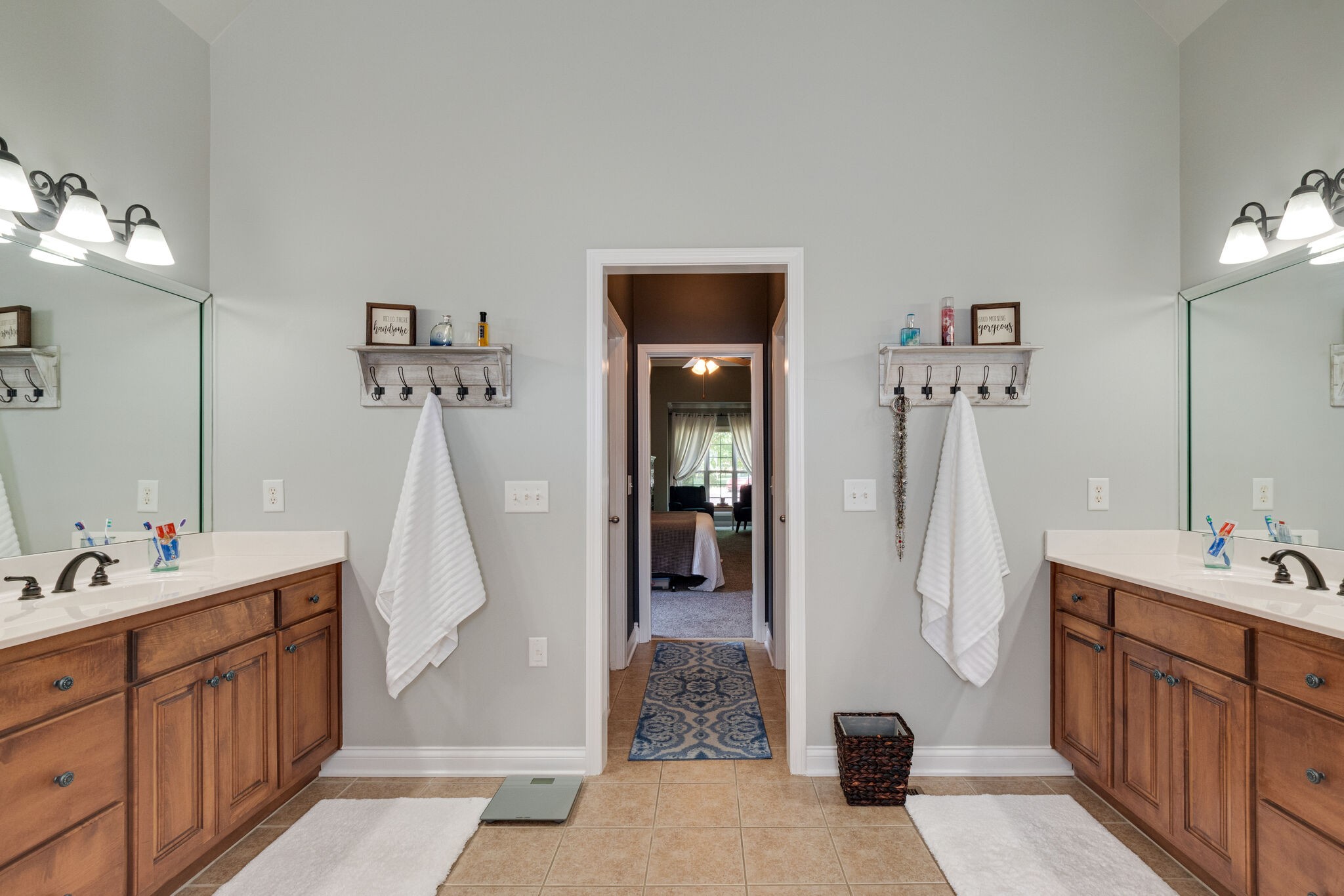 2105 Alston Ct